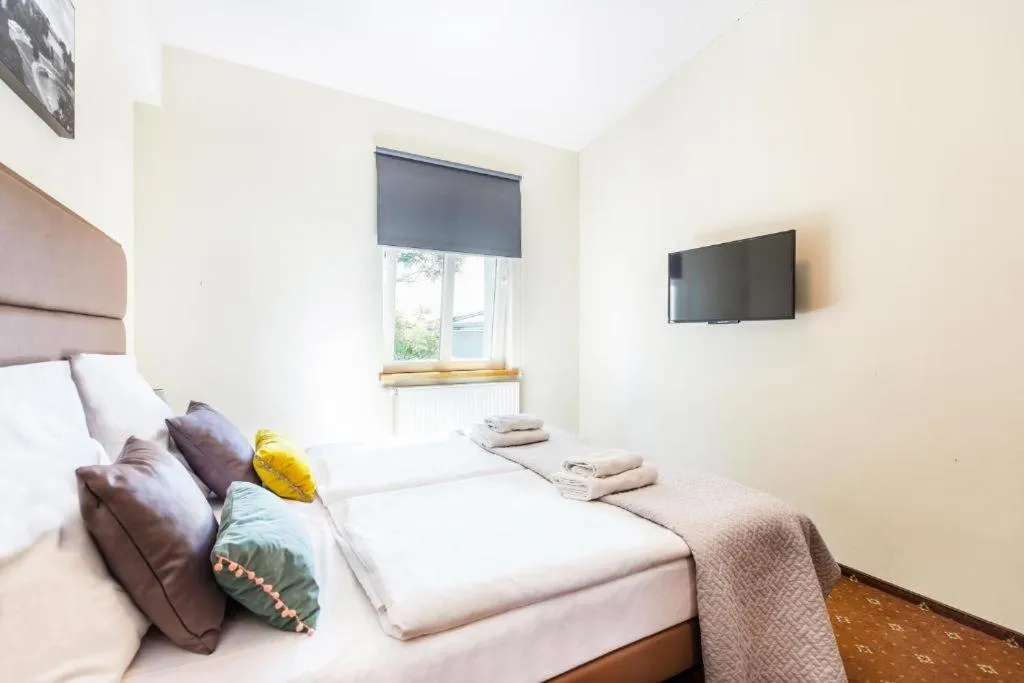 Bedroom, Bed in Aparthotel Old Town