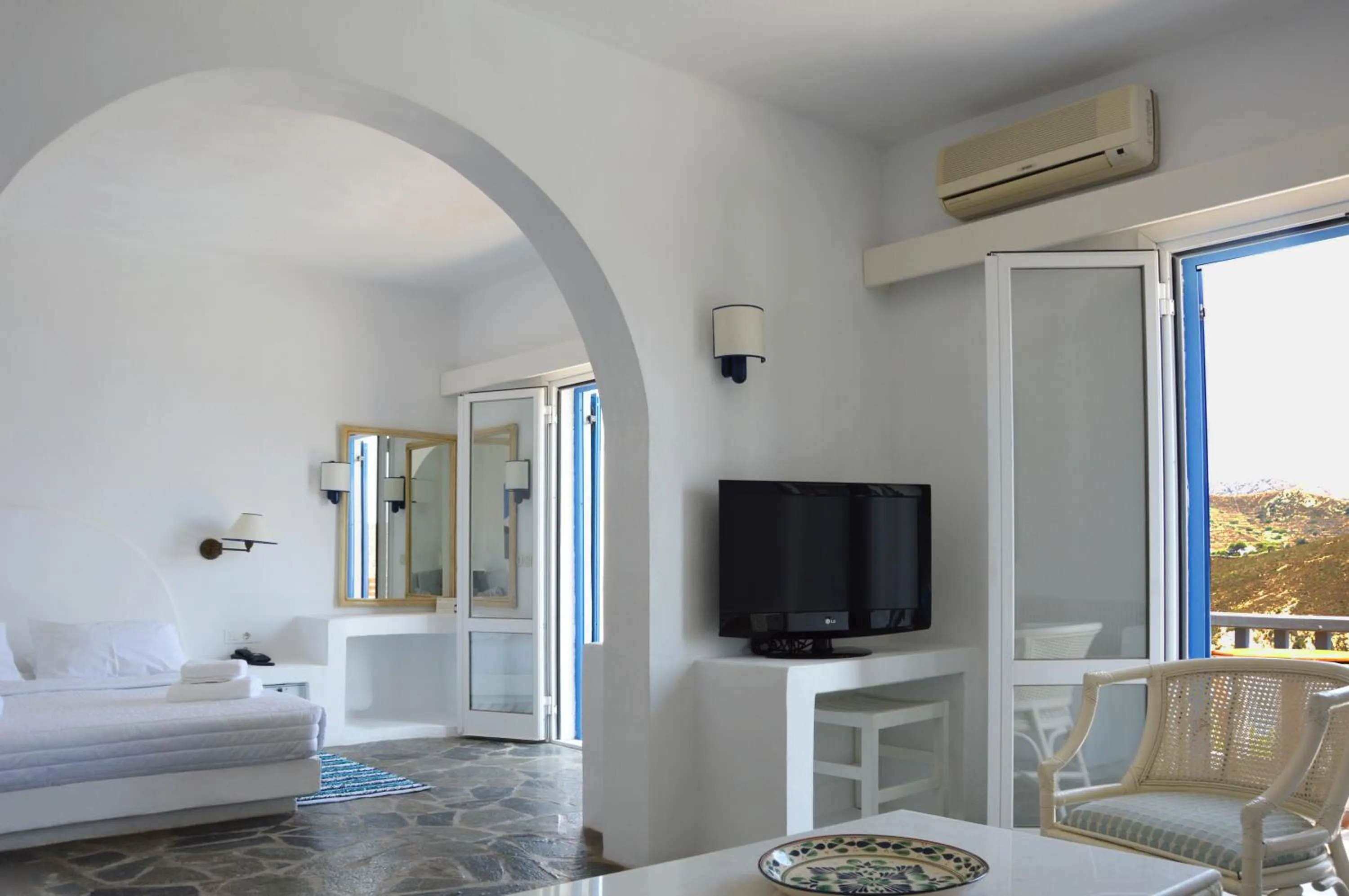 Photo of the whole room, Bed in Patmos Paradise Hotel