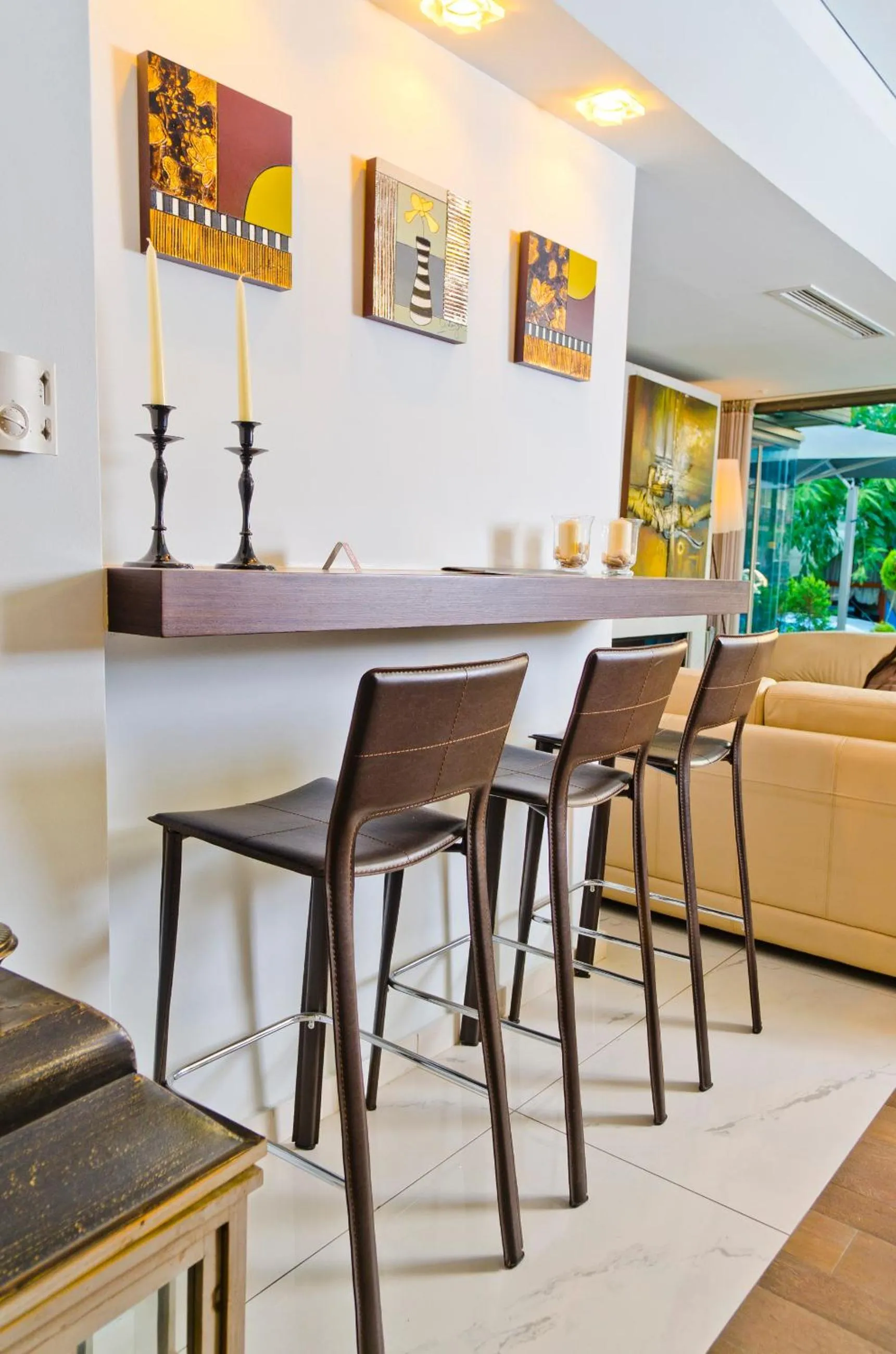 Lounge or bar in Habitat Hotel