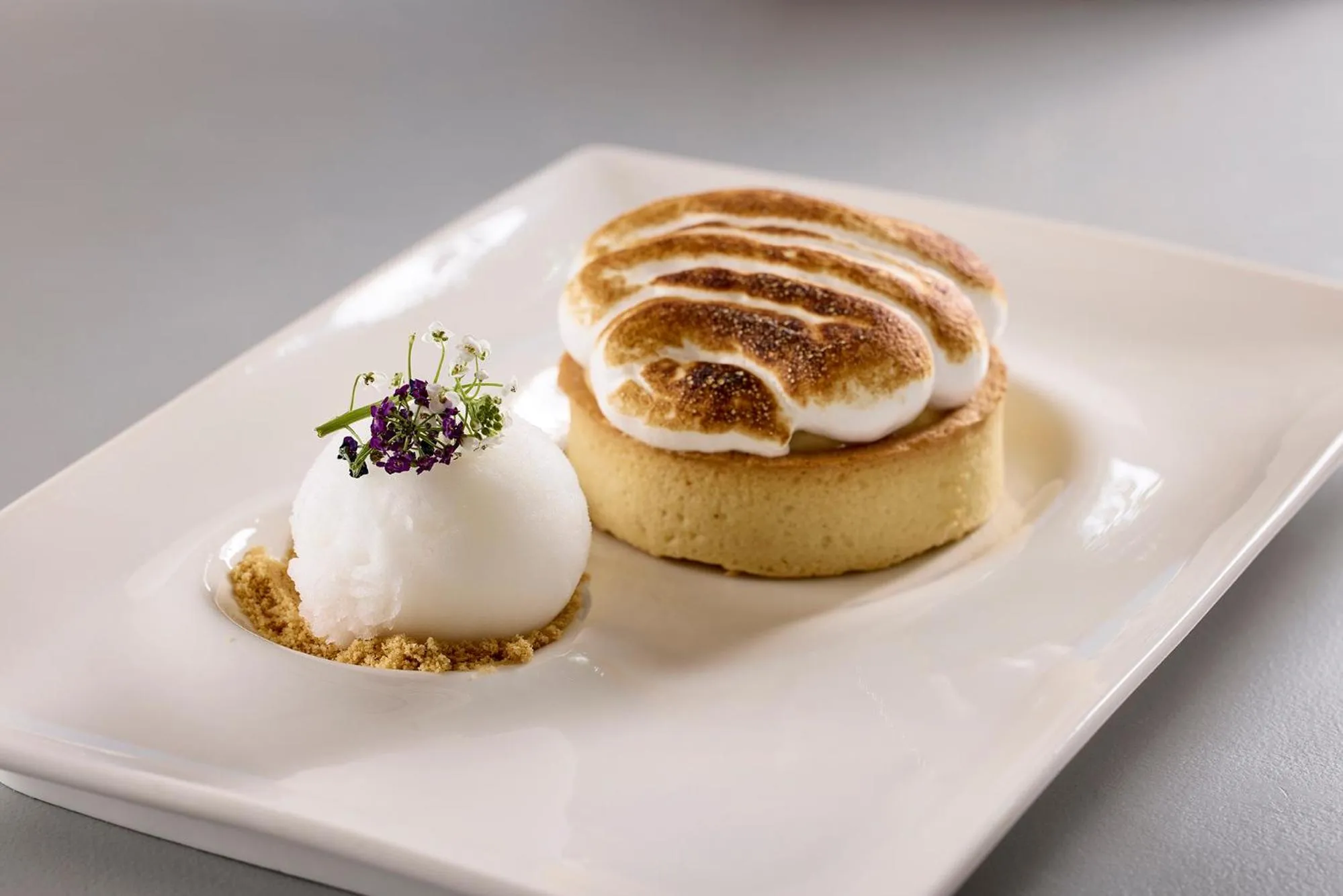 Restaurant/places to eat in Vencia Boutique Hotel