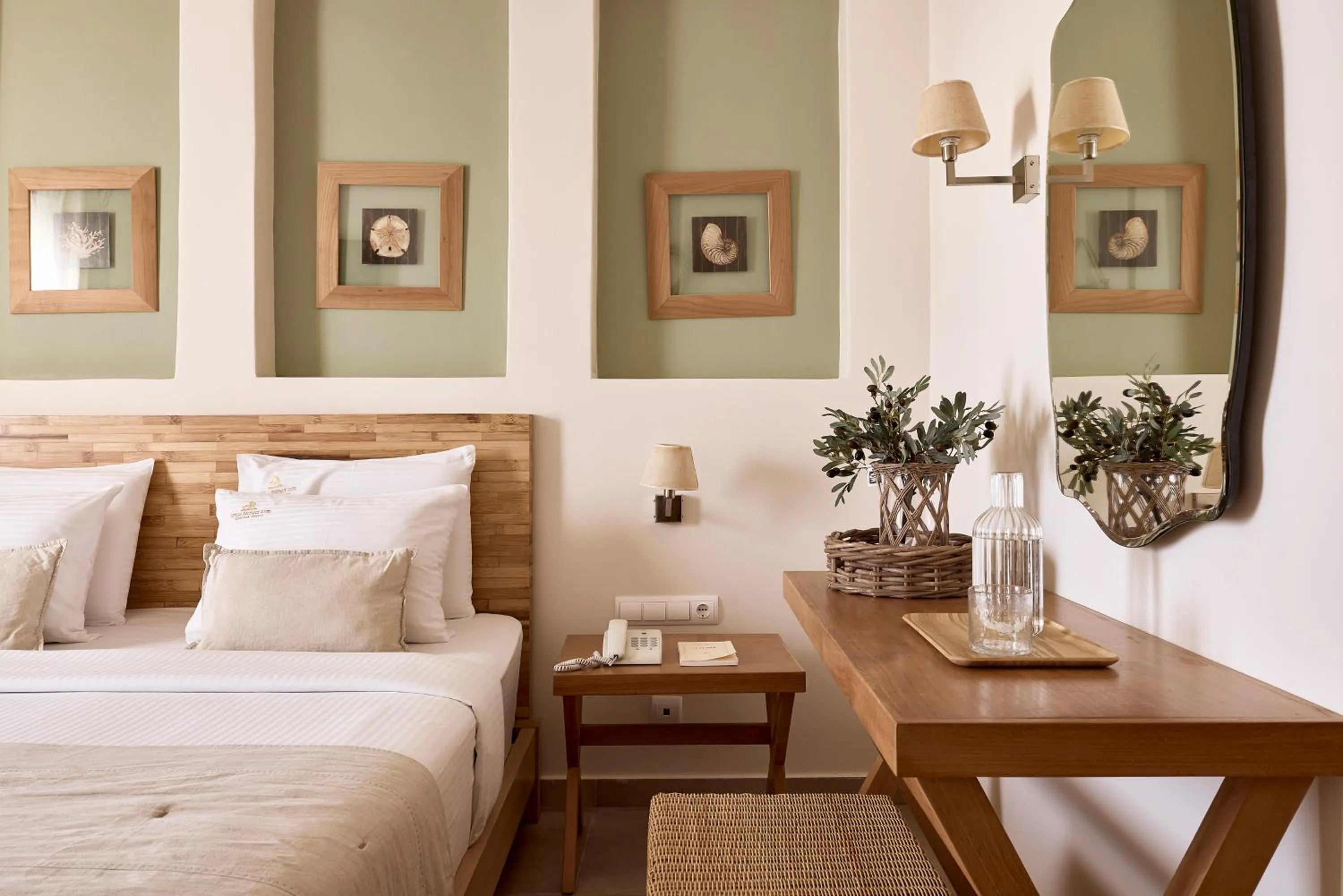 Bedroom, Bed in Vencia Boutique Hotel