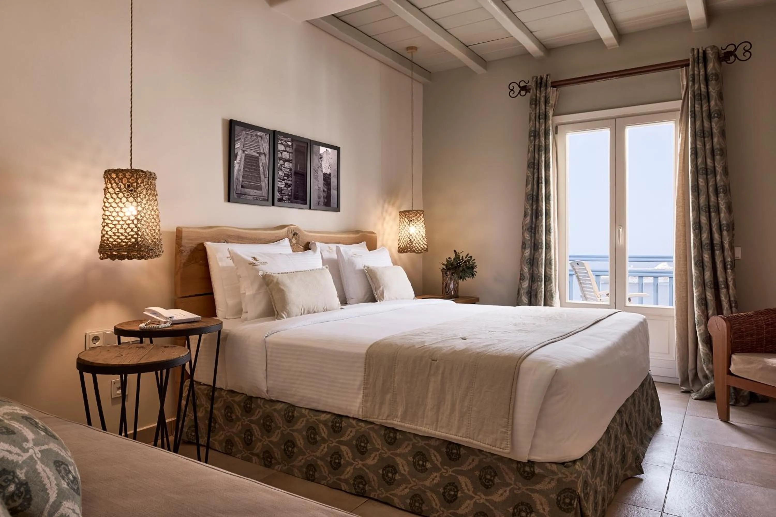 Bed in Vencia Boutique Hotel