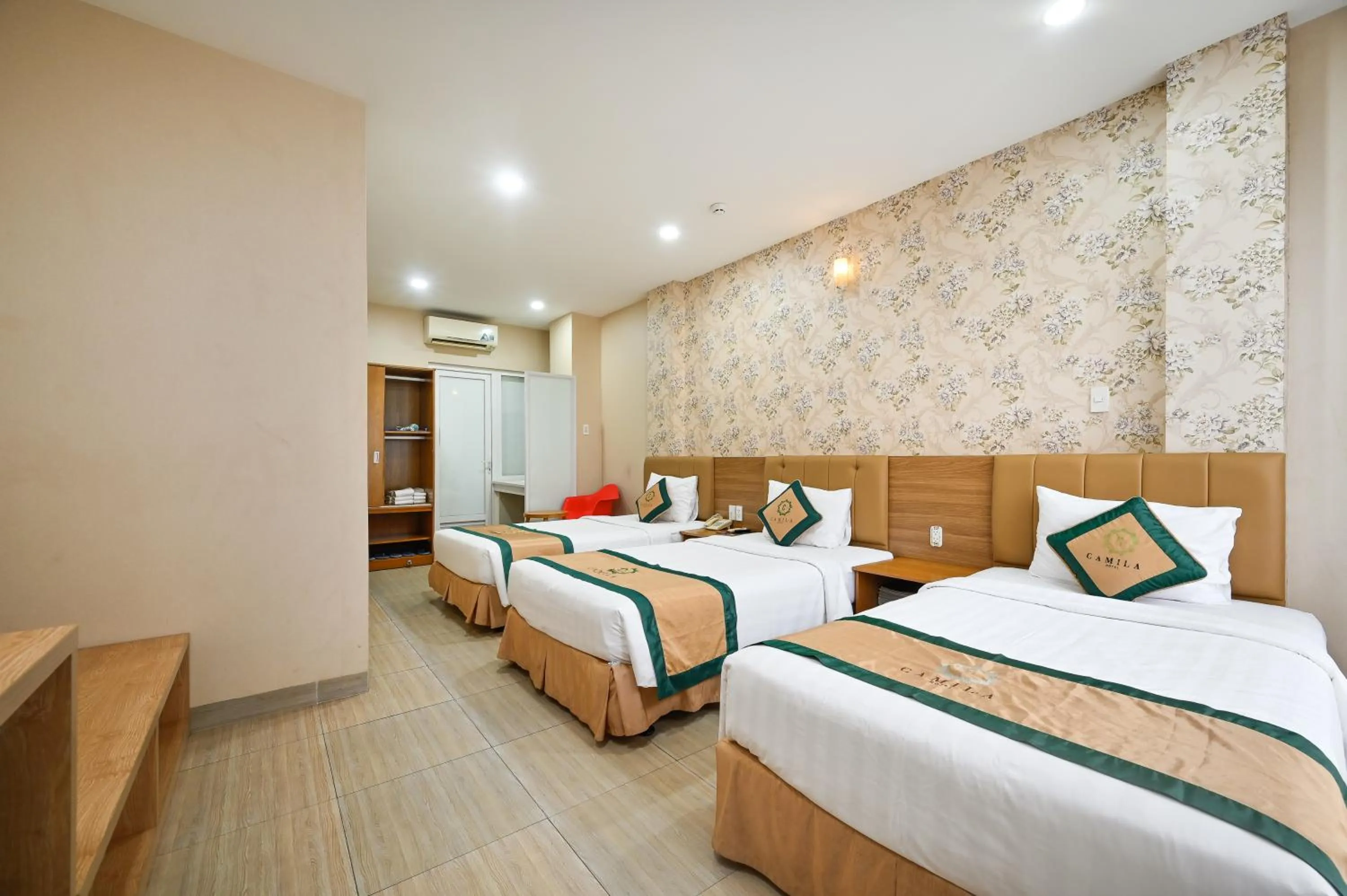 Photo of the whole room, Bed in Camila Airport Hotel