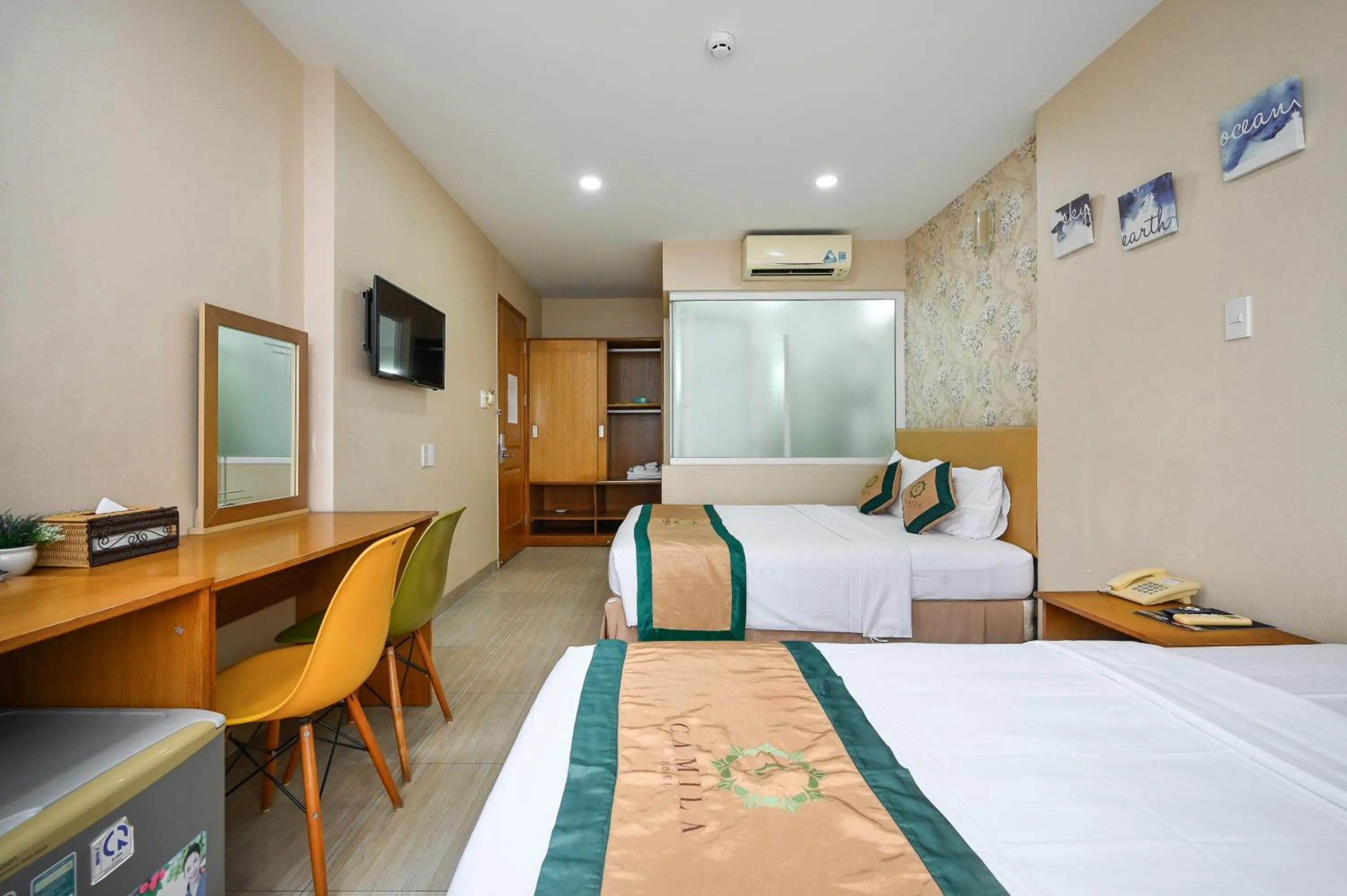 Photo of the whole room, Bed in Camila Airport Hotel