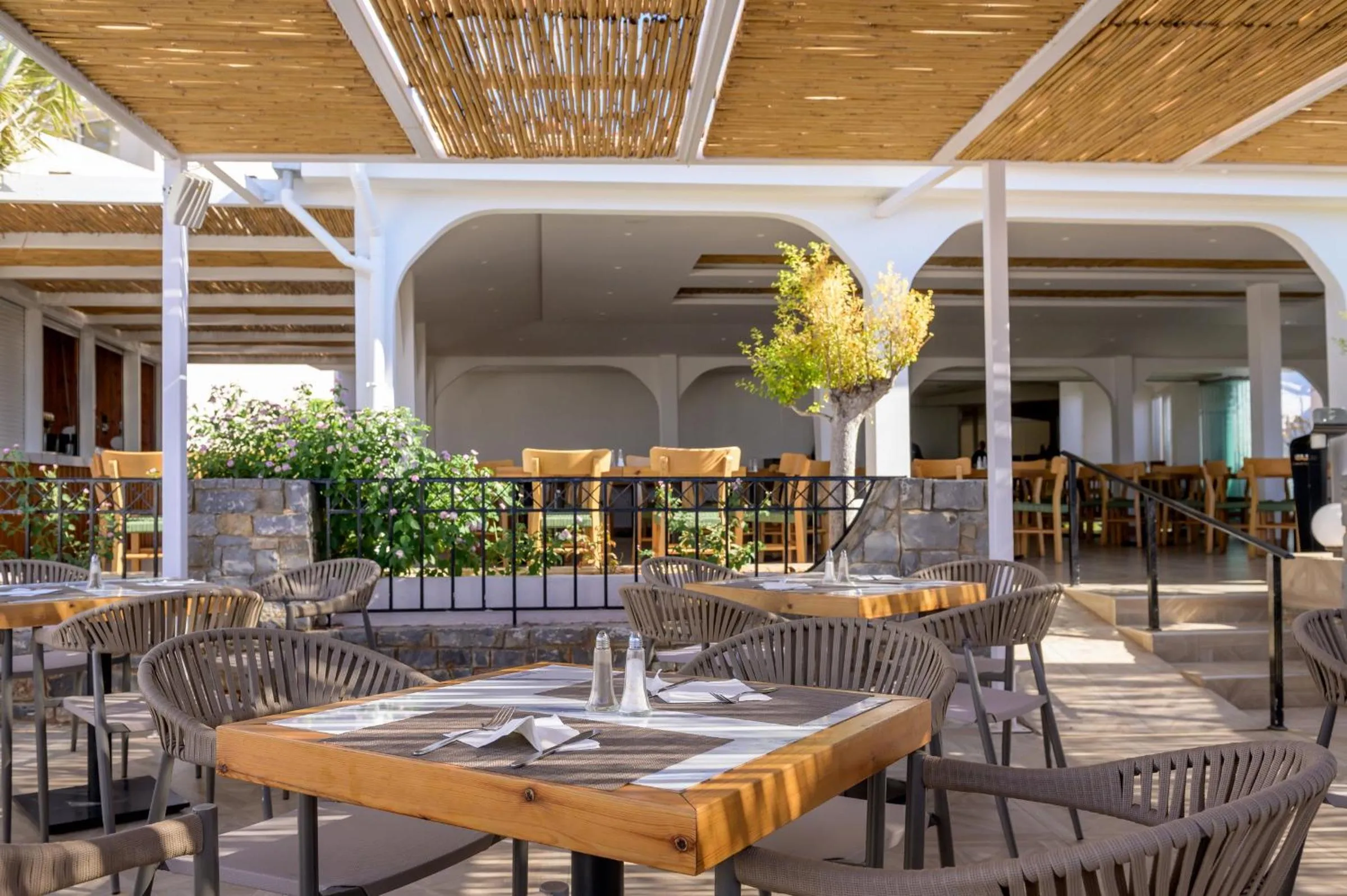 Restaurant/places to eat in Eurohotel Katrin Hotel & Bungalows