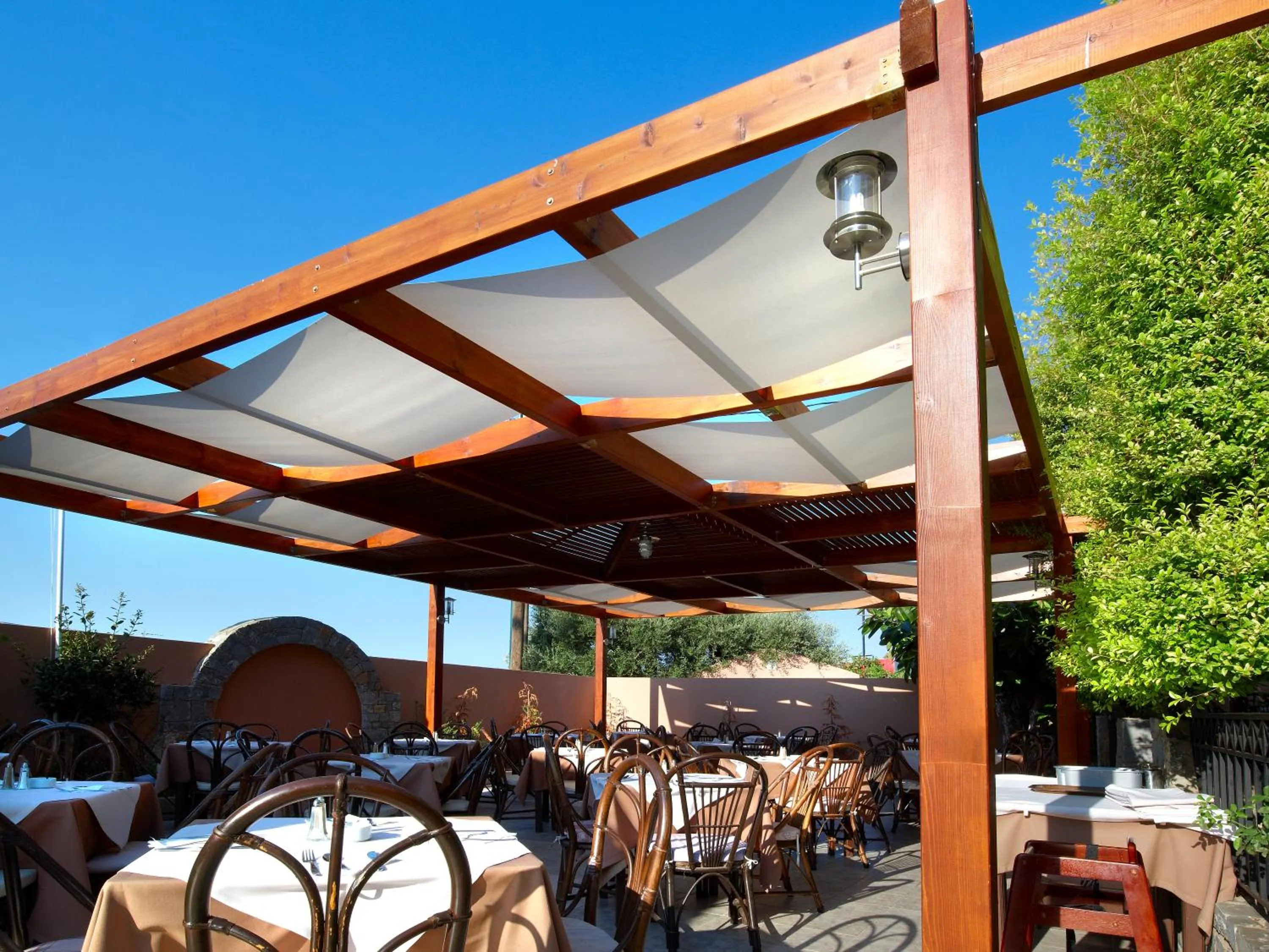 Restaurant/places to eat in Eurohotel Katrin Hotel & Bungalows