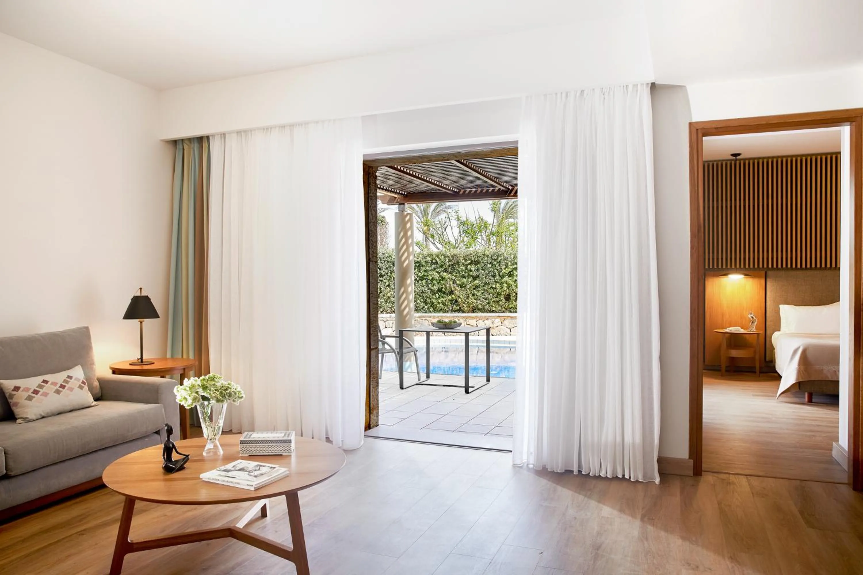 Balcony/Terrace, Bed in Minoa Palace Resort