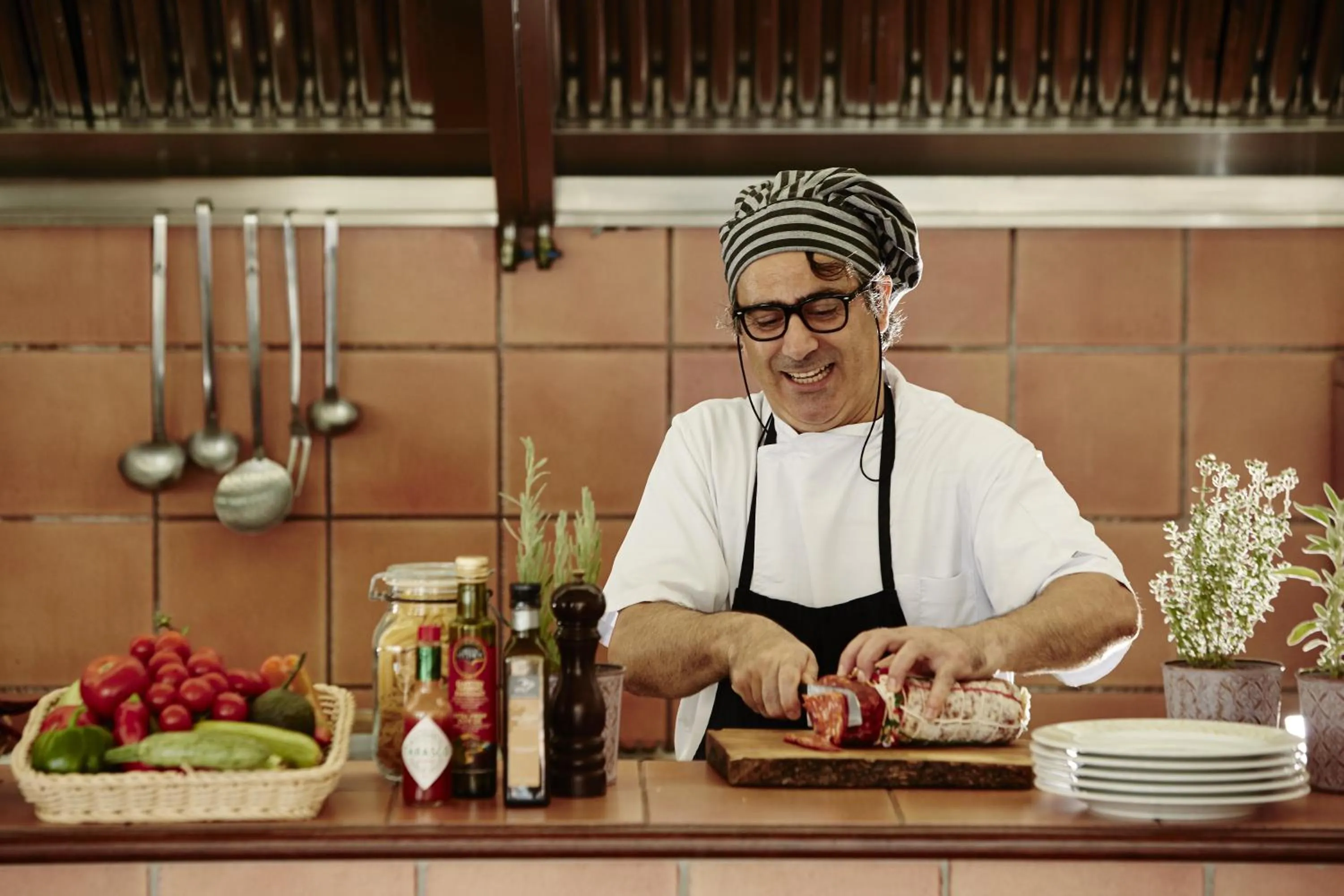 Restaurant/places to eat in Minoa Palace Resort