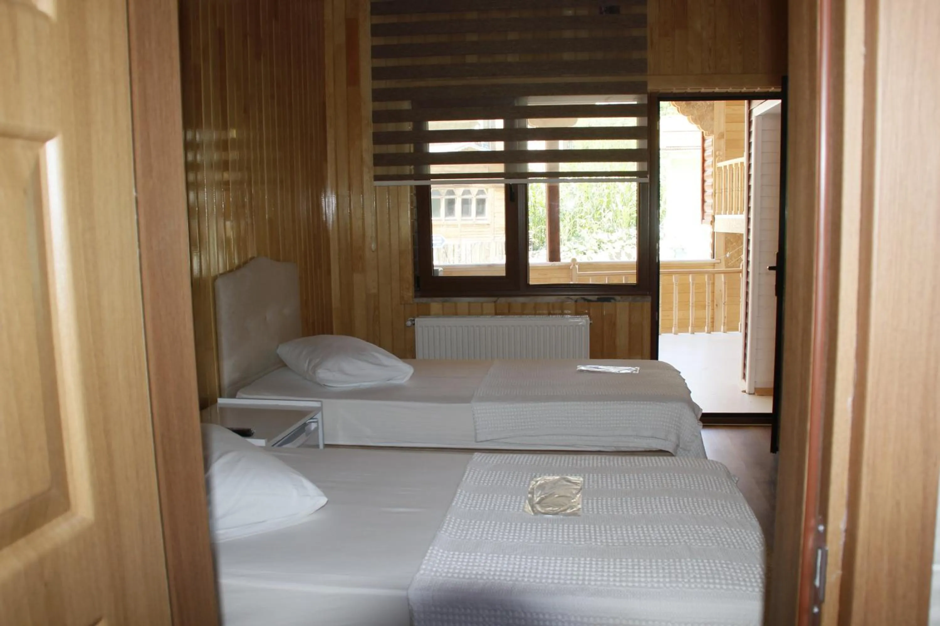 Photo of the whole room, Bed in Ataköy Otel Cafe Restaurant