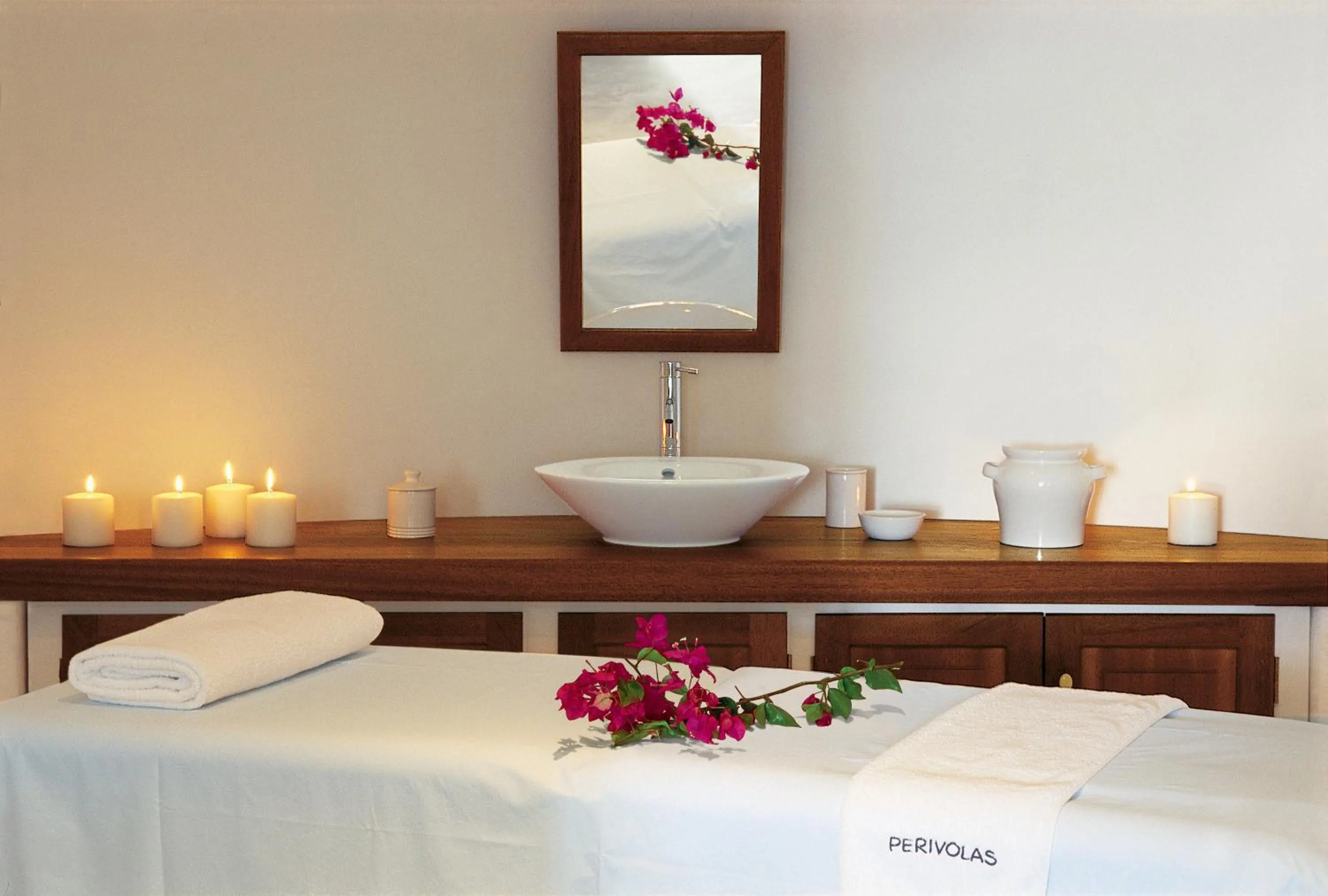 Massage in Perivolas Hotel