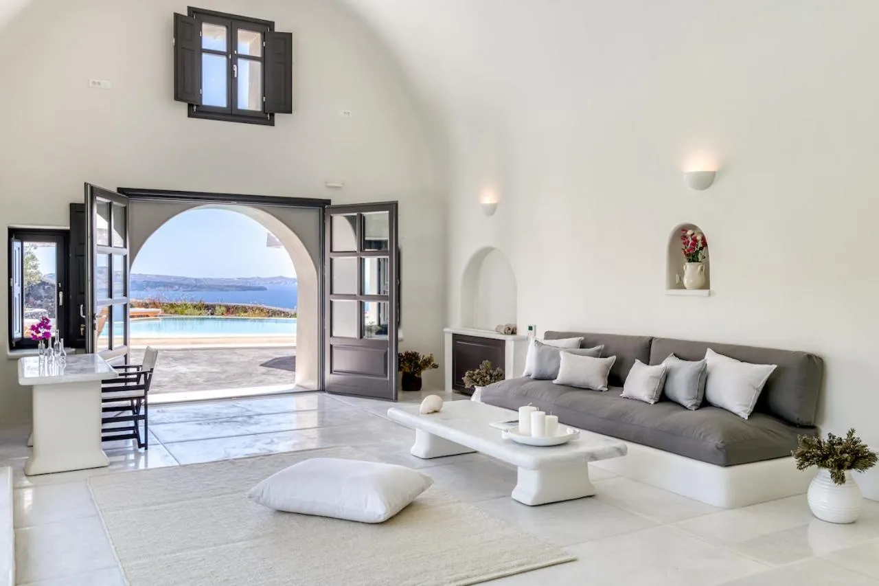 Living room in Perivolas Hotel