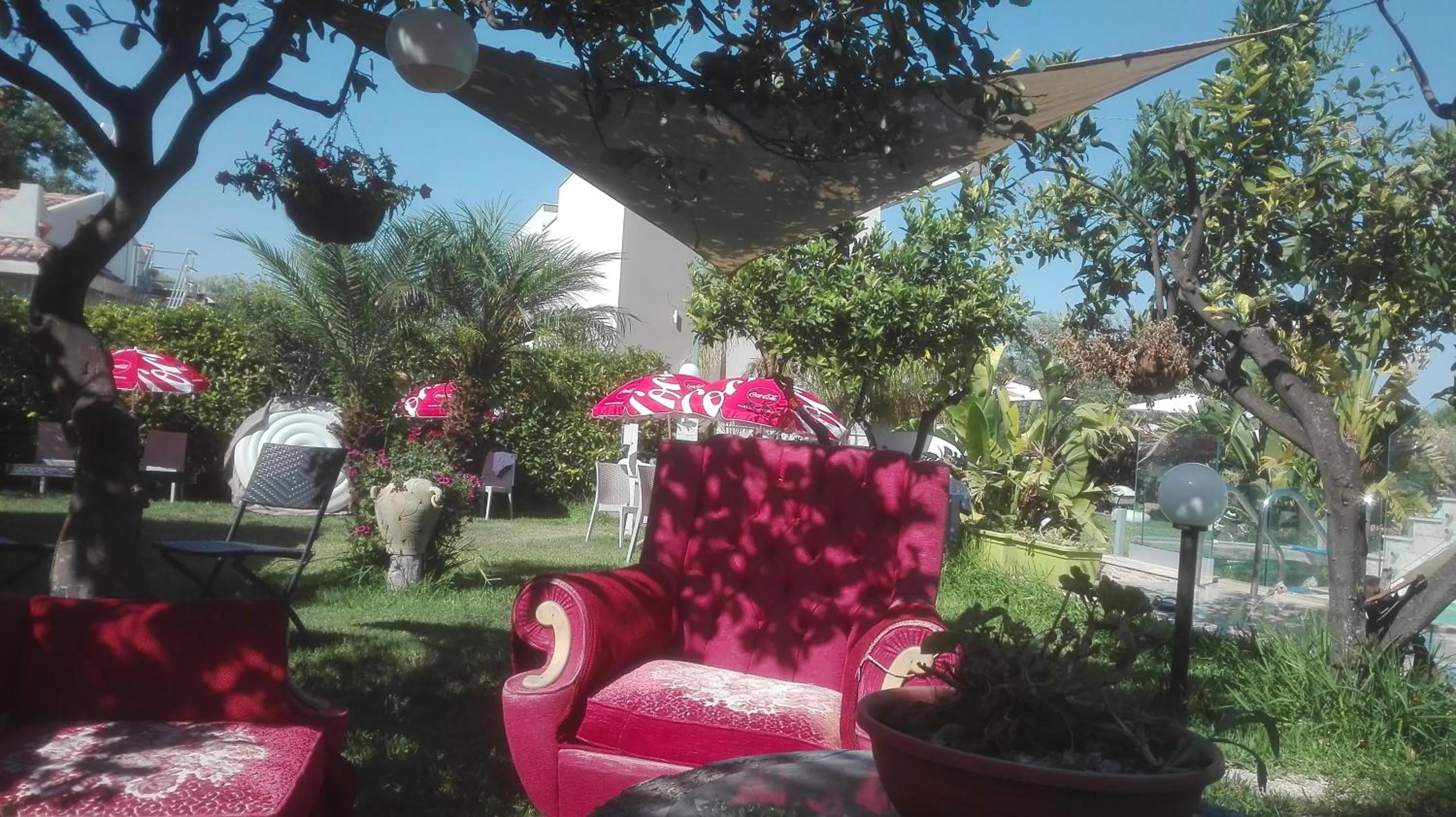 Communal lounge/ TV room in Saija Resort