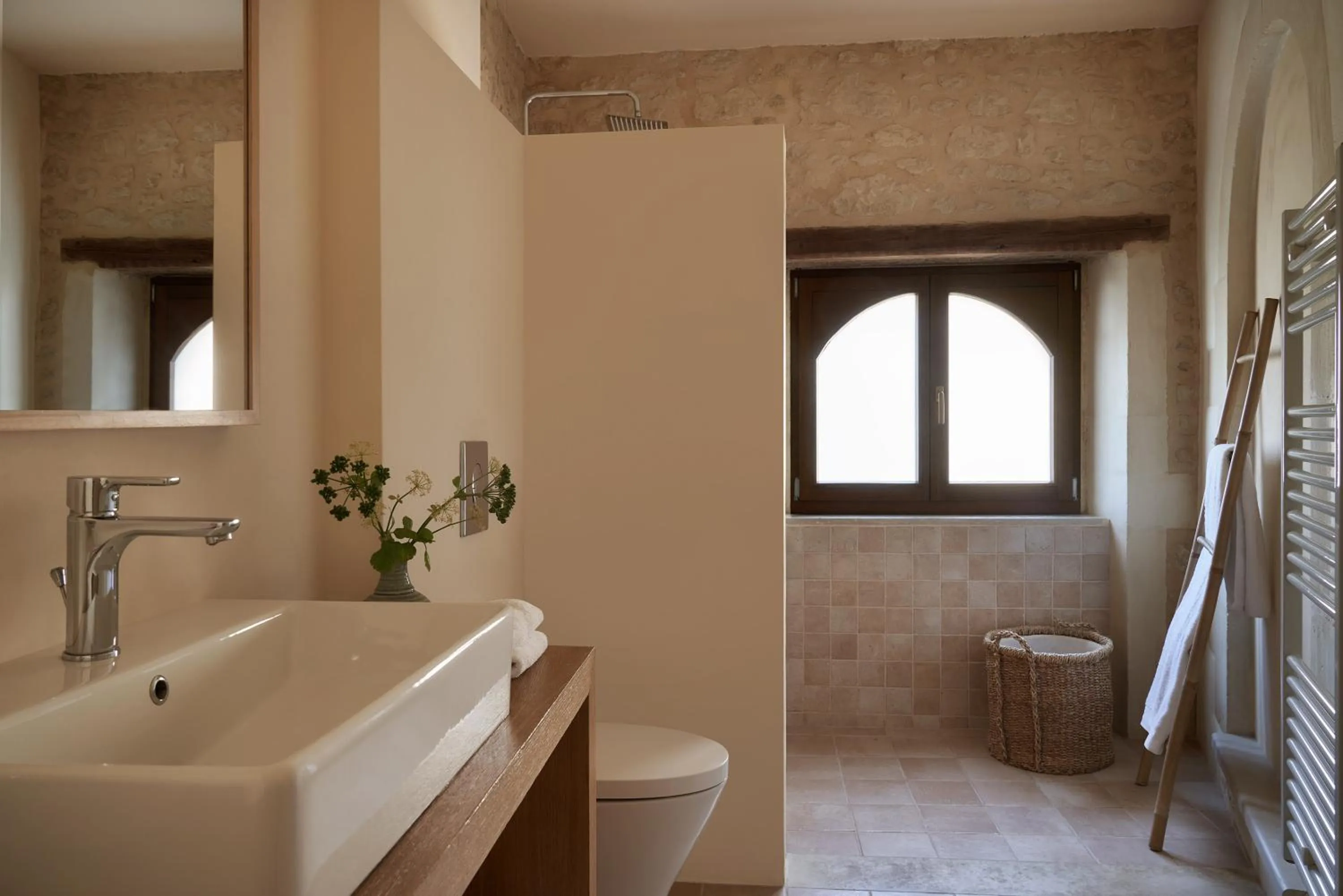 Bathroom in Kapsaliana Village Hotel