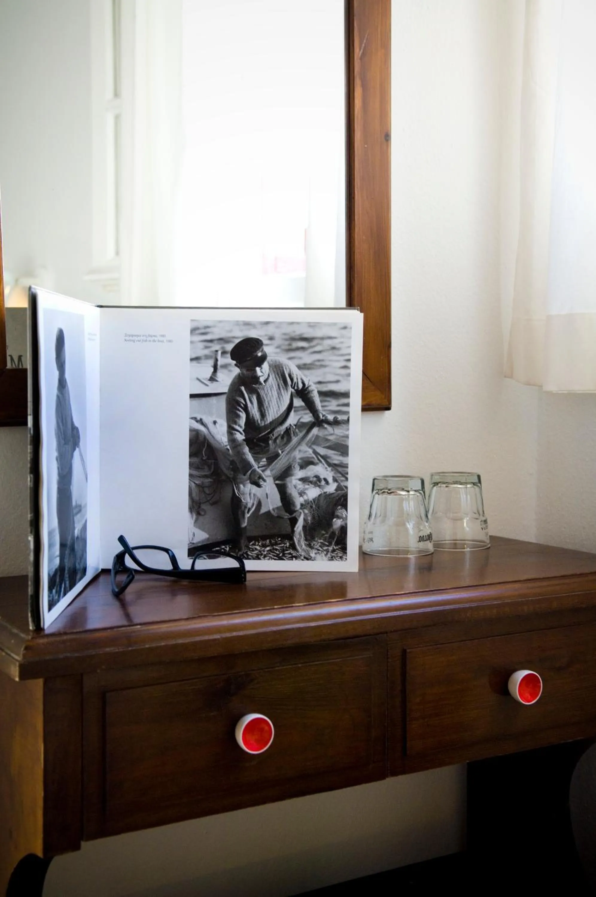 Decorative detail in Matina Hotel