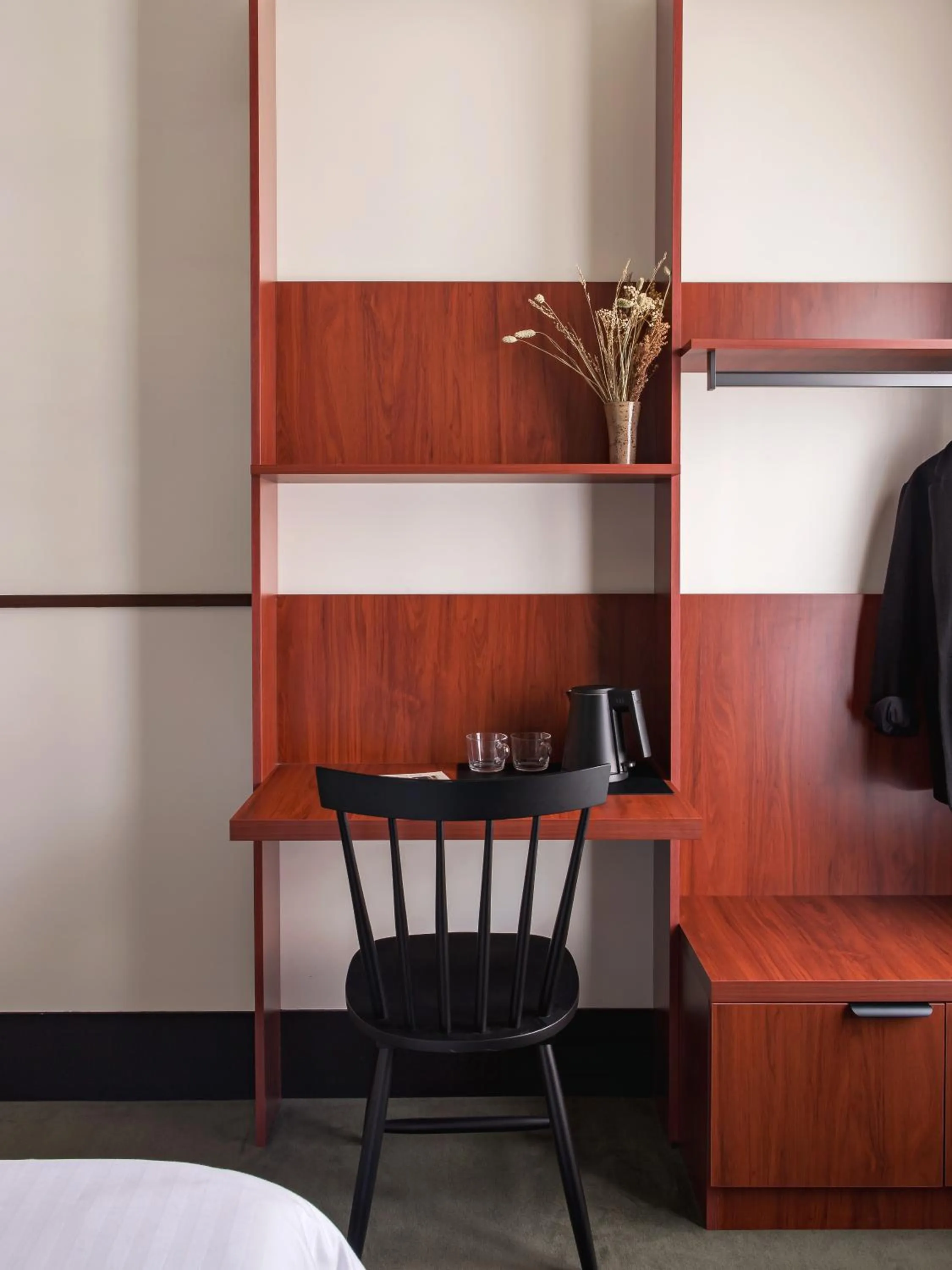 Coffee/tea facilities in Hôtel Marguerite