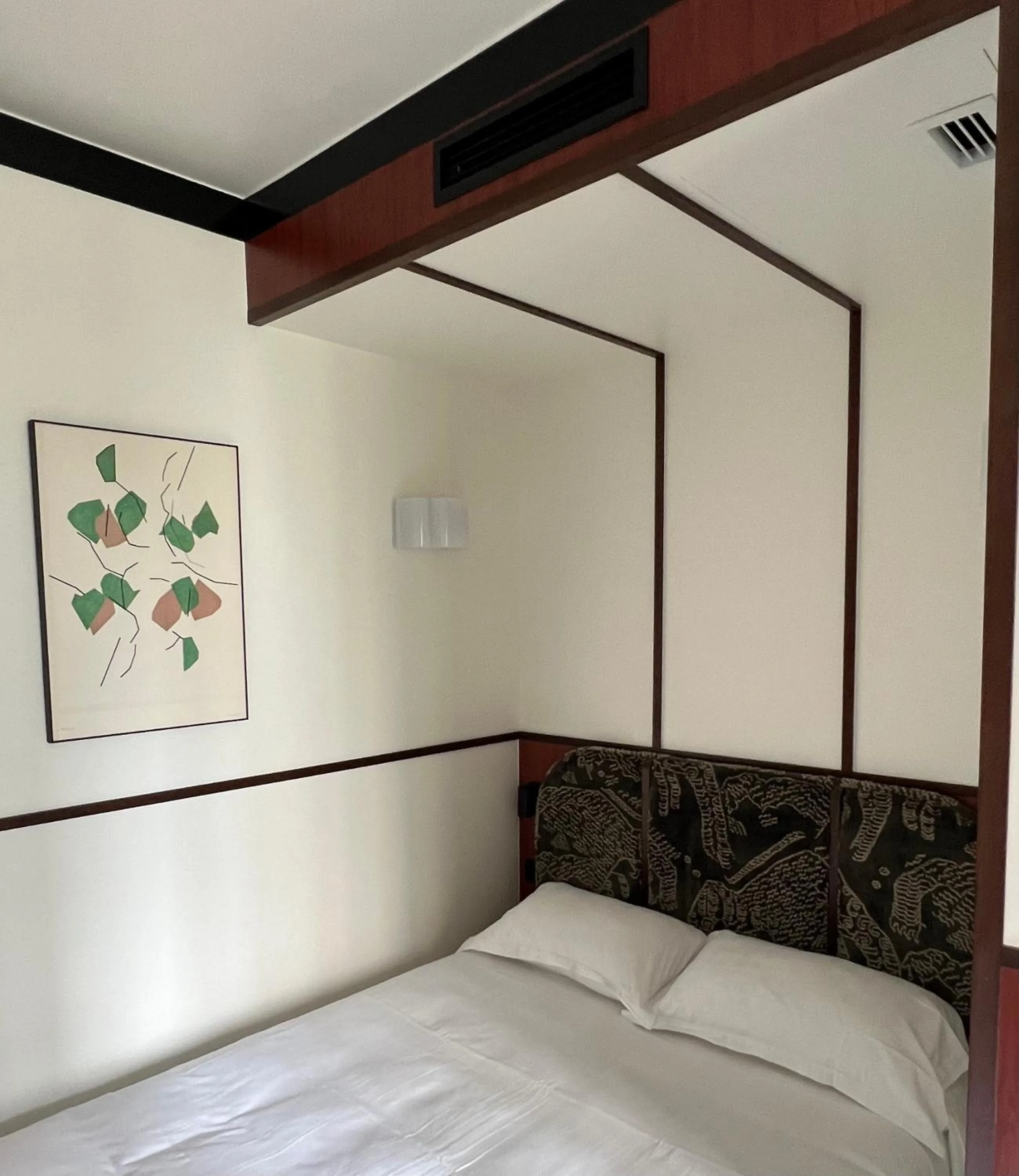 Bed in Hôtel Marguerite