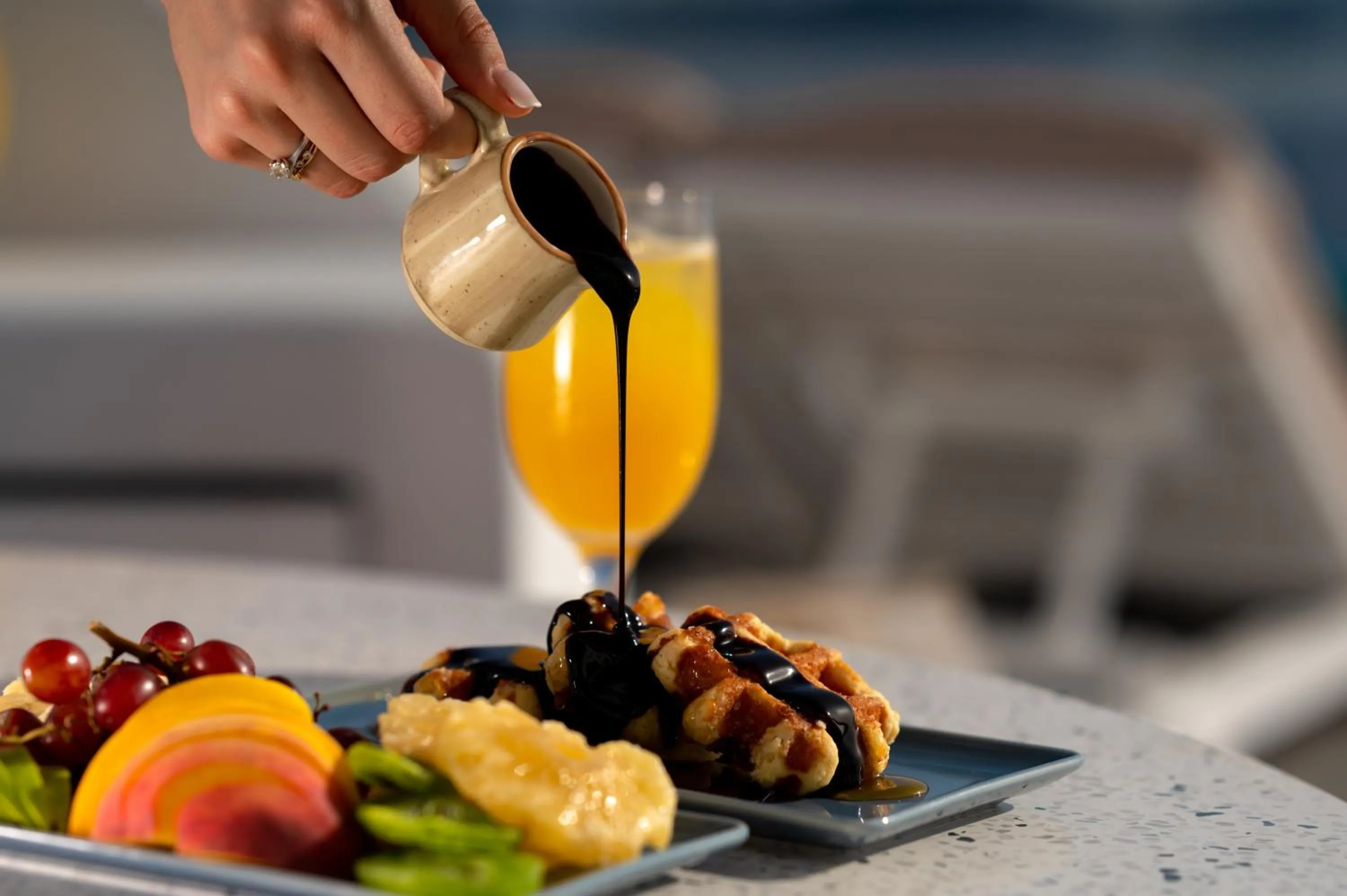 Breakfast in Kima Oia Suites