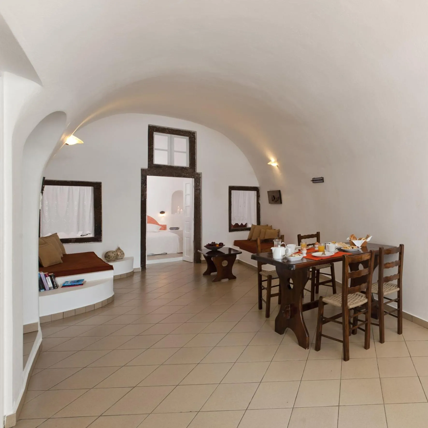 Photo of the whole room in Vallais Villa
