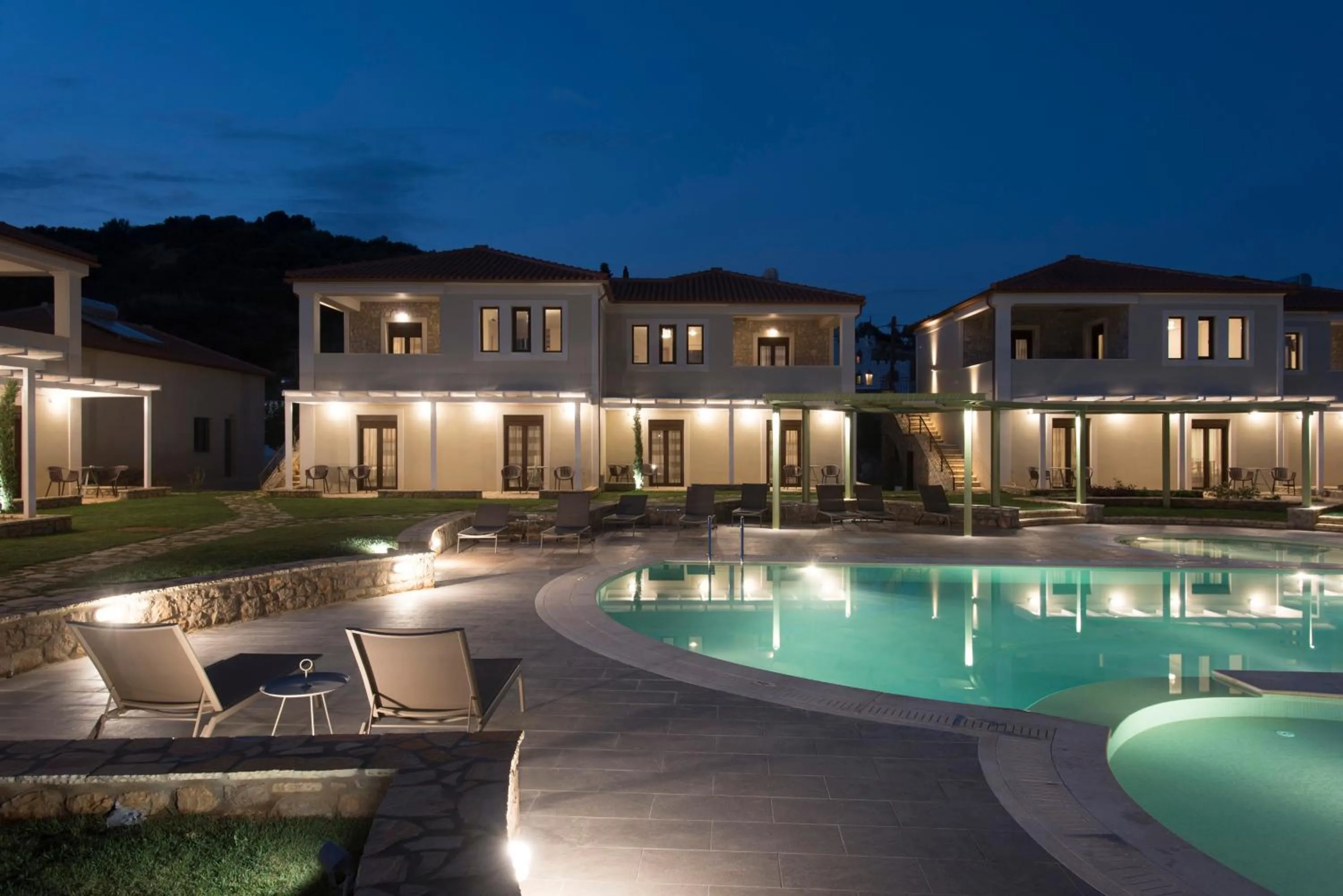 Property building in Imathoessa