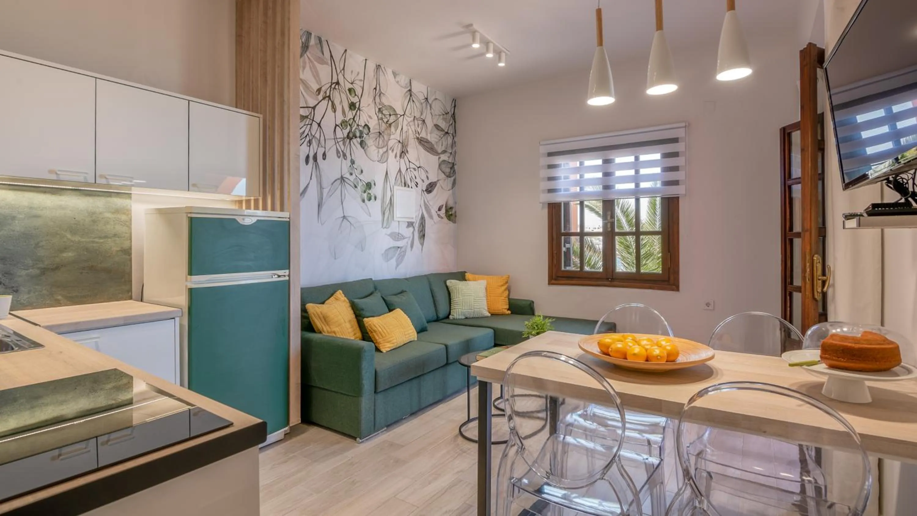 Seating area in Georgia Vicky Studios & Apartments