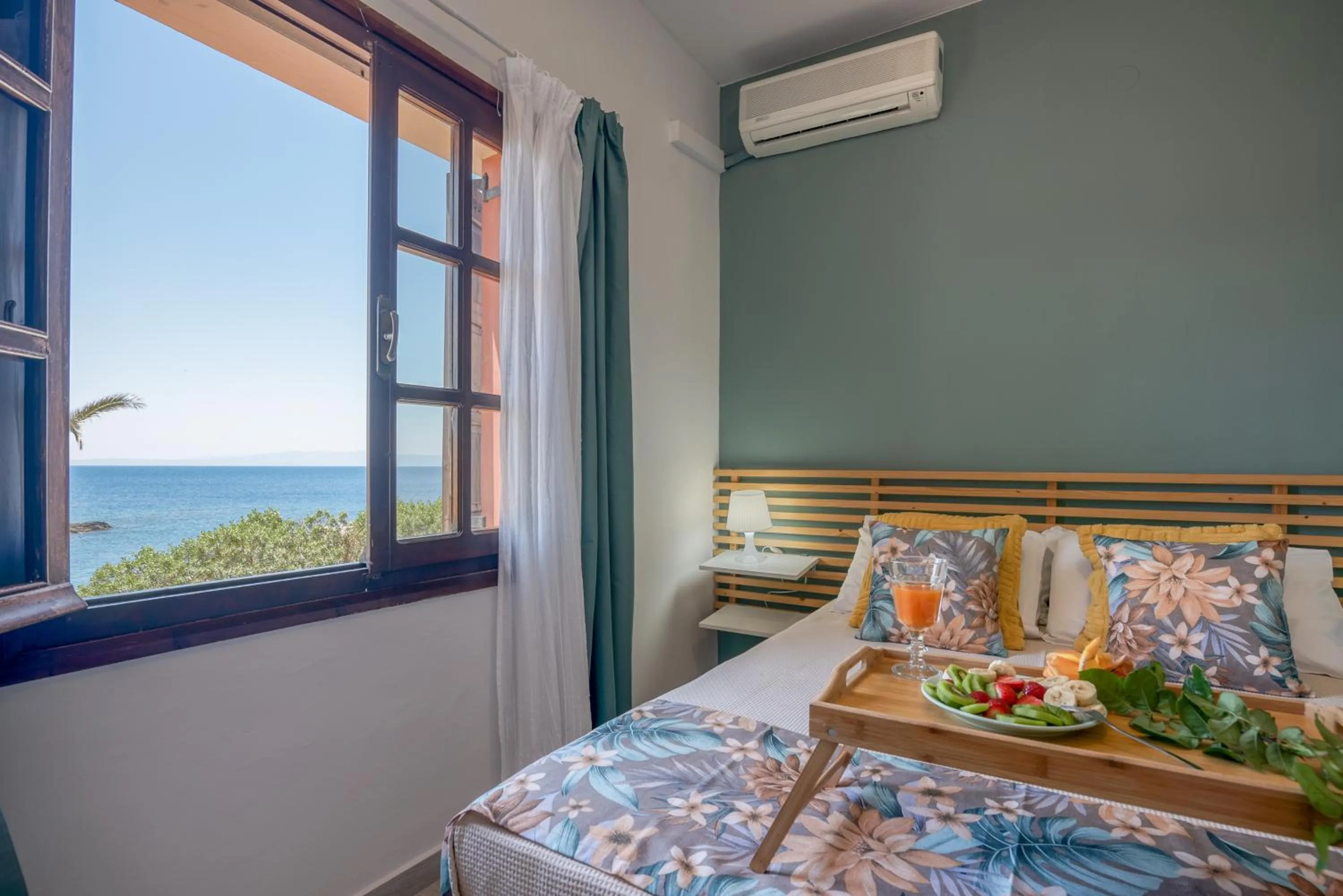 Bedroom, Bed in Georgia Vicky Studios & Apartments