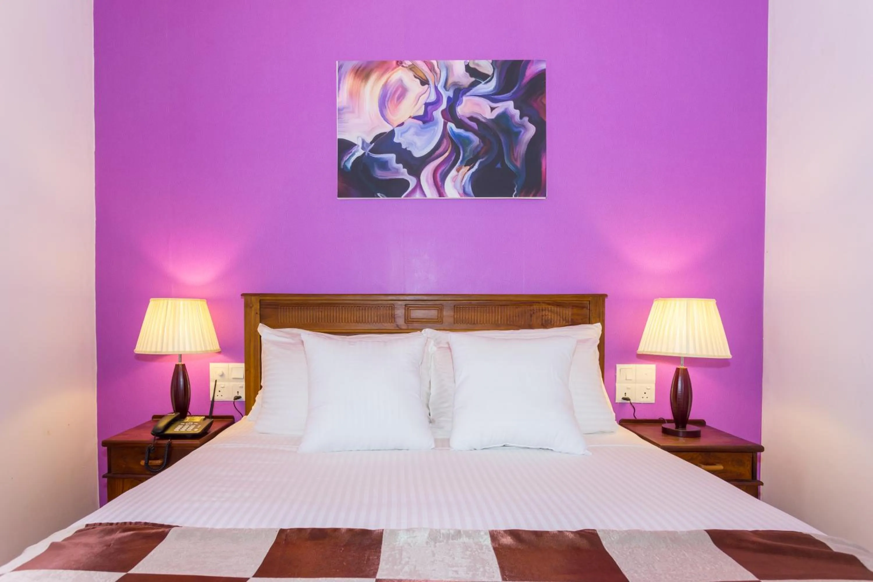 Bed in Orchid Villa Kandy