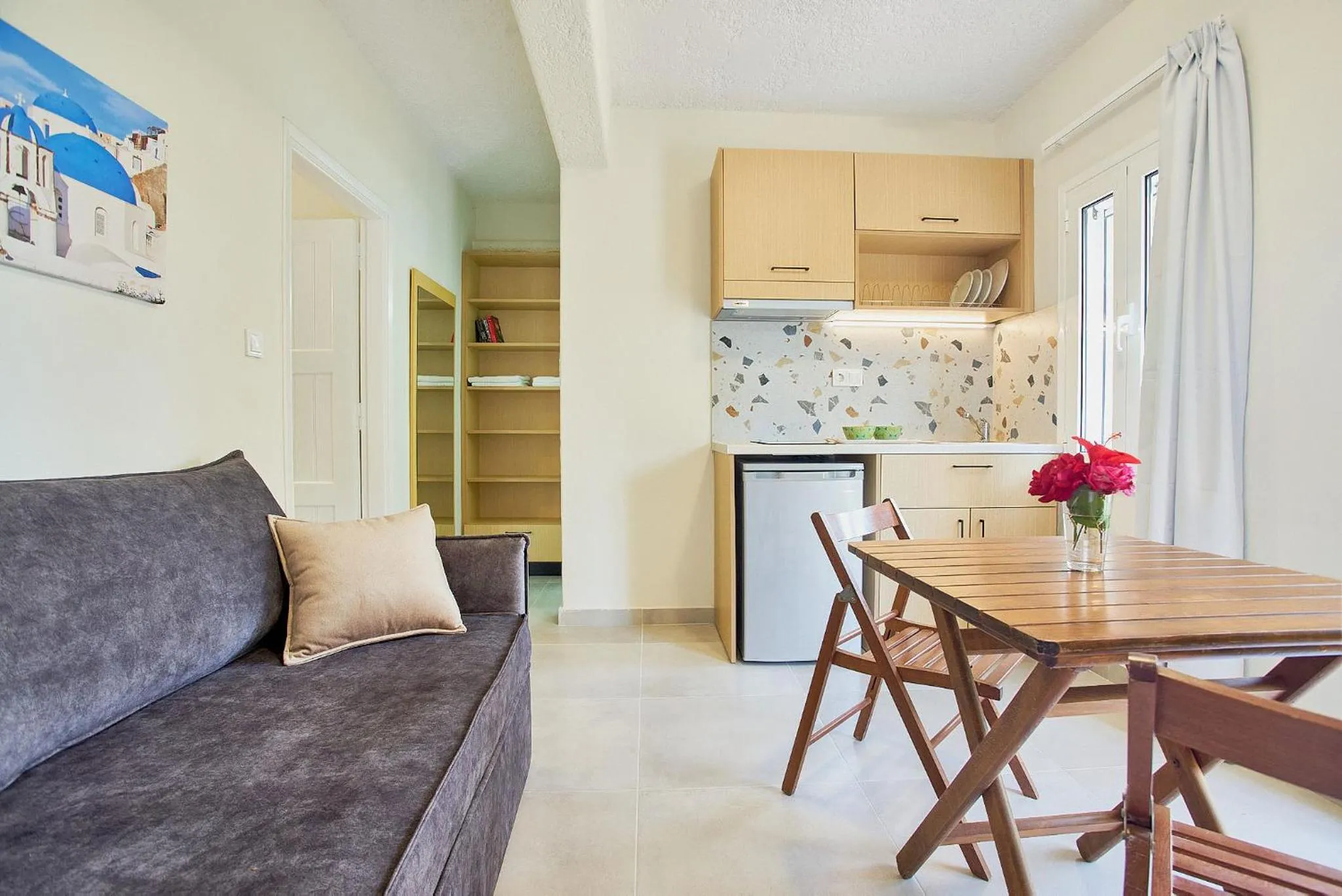 Kitchen or kitchenette in Sergiani Garden Hotel Apartments