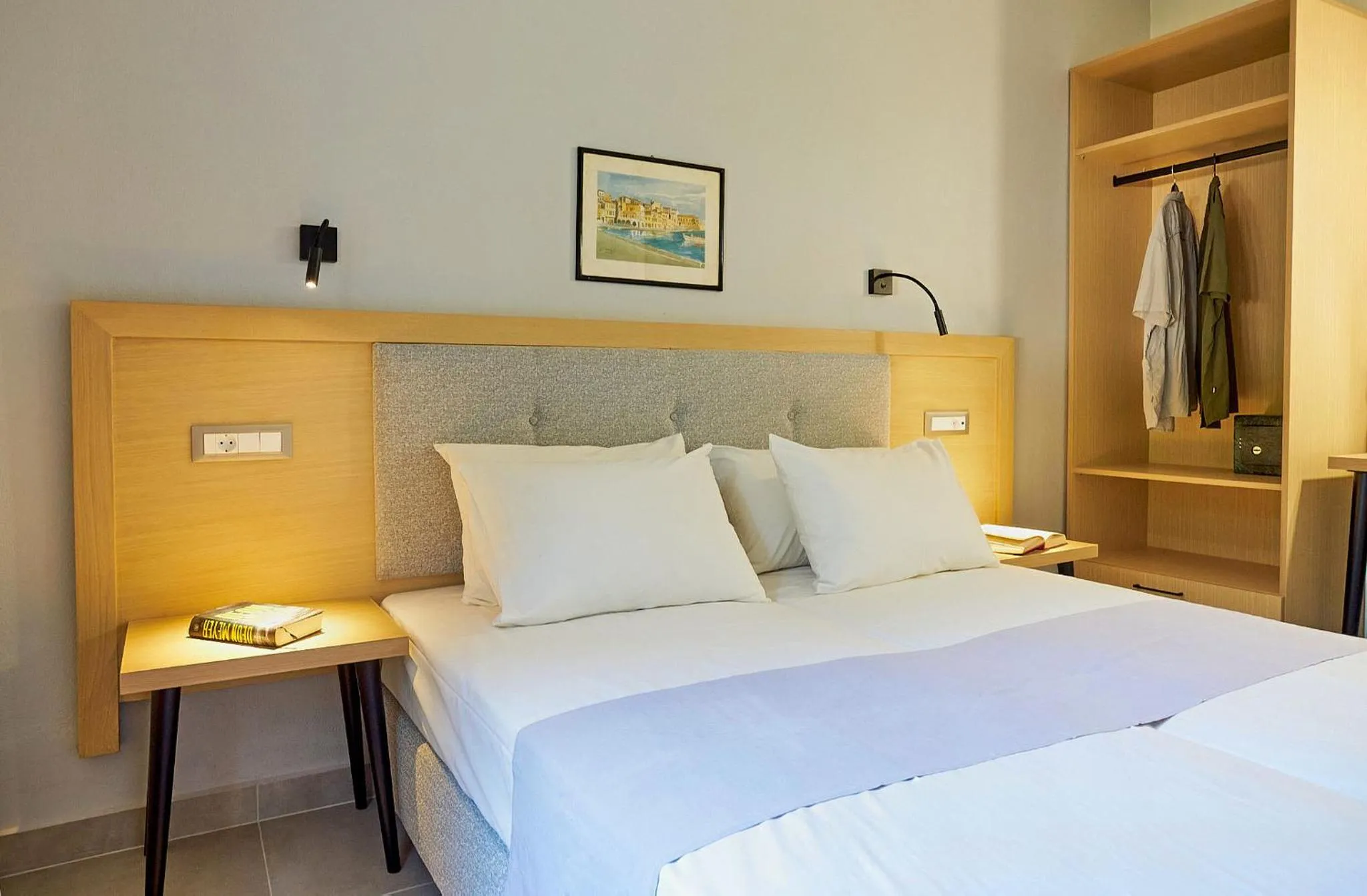 Bed in Sergiani Garden Hotel Apartments