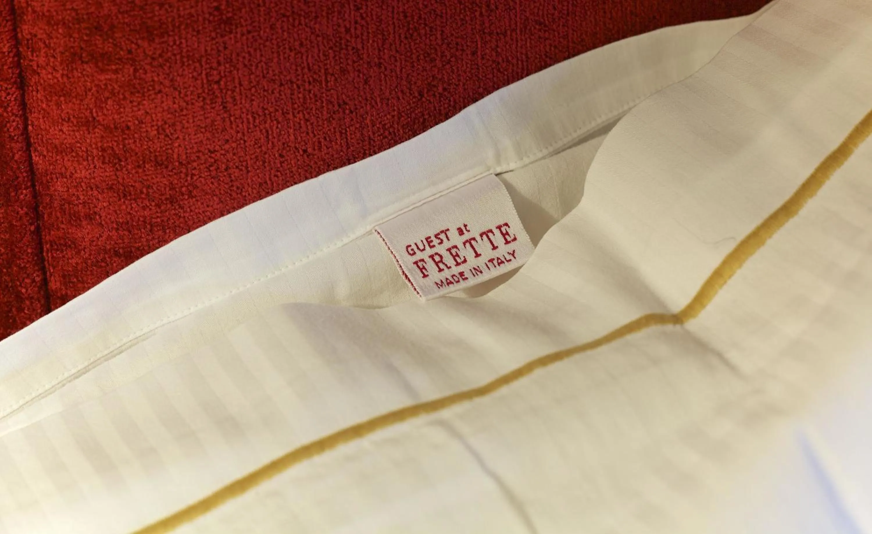 Decorative detail, Bed in Zagori Suites Luxury Residences