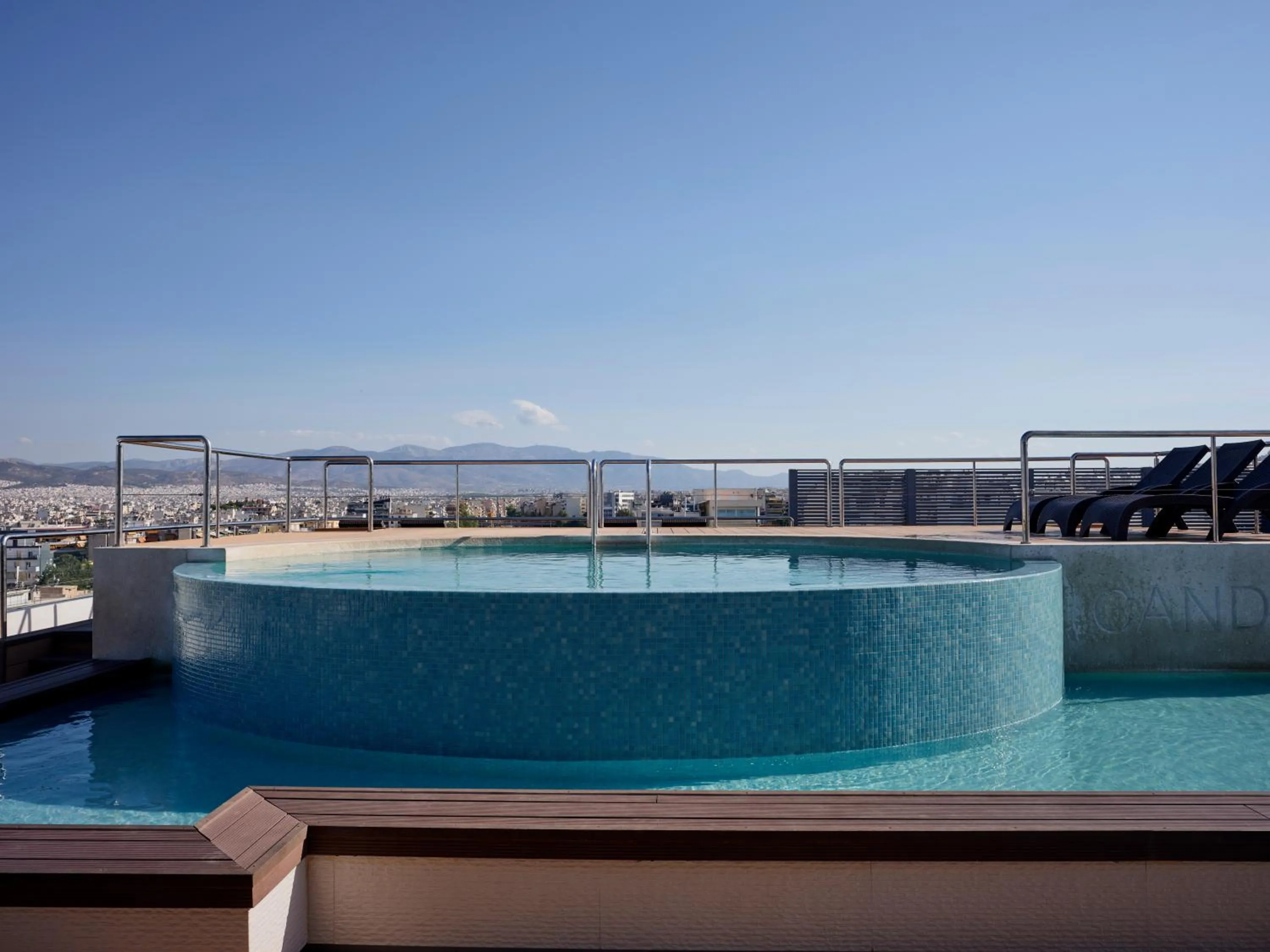 Swimming pool in Candia Hotel