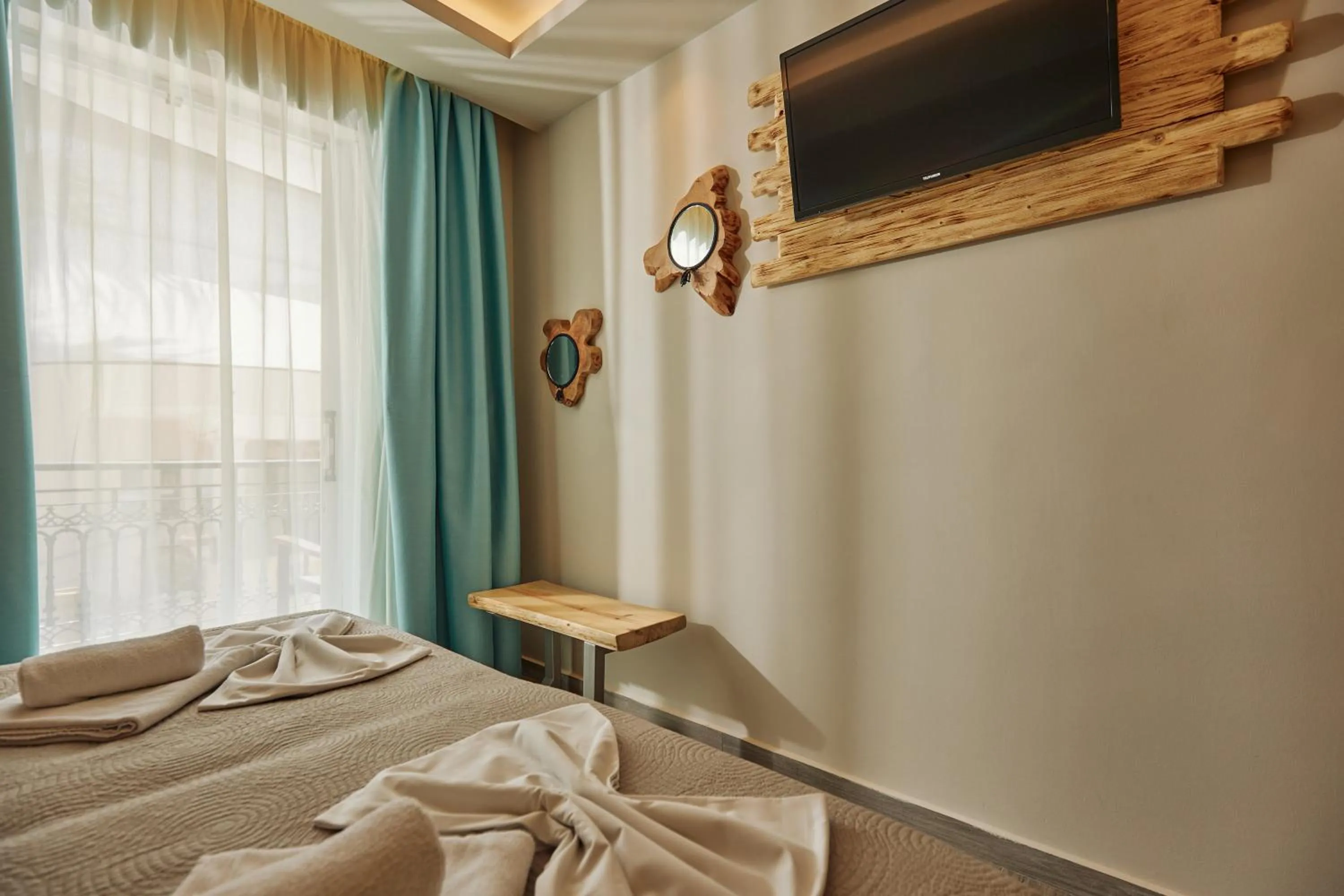 Bed in Iniohos Zante Hotel & Suites