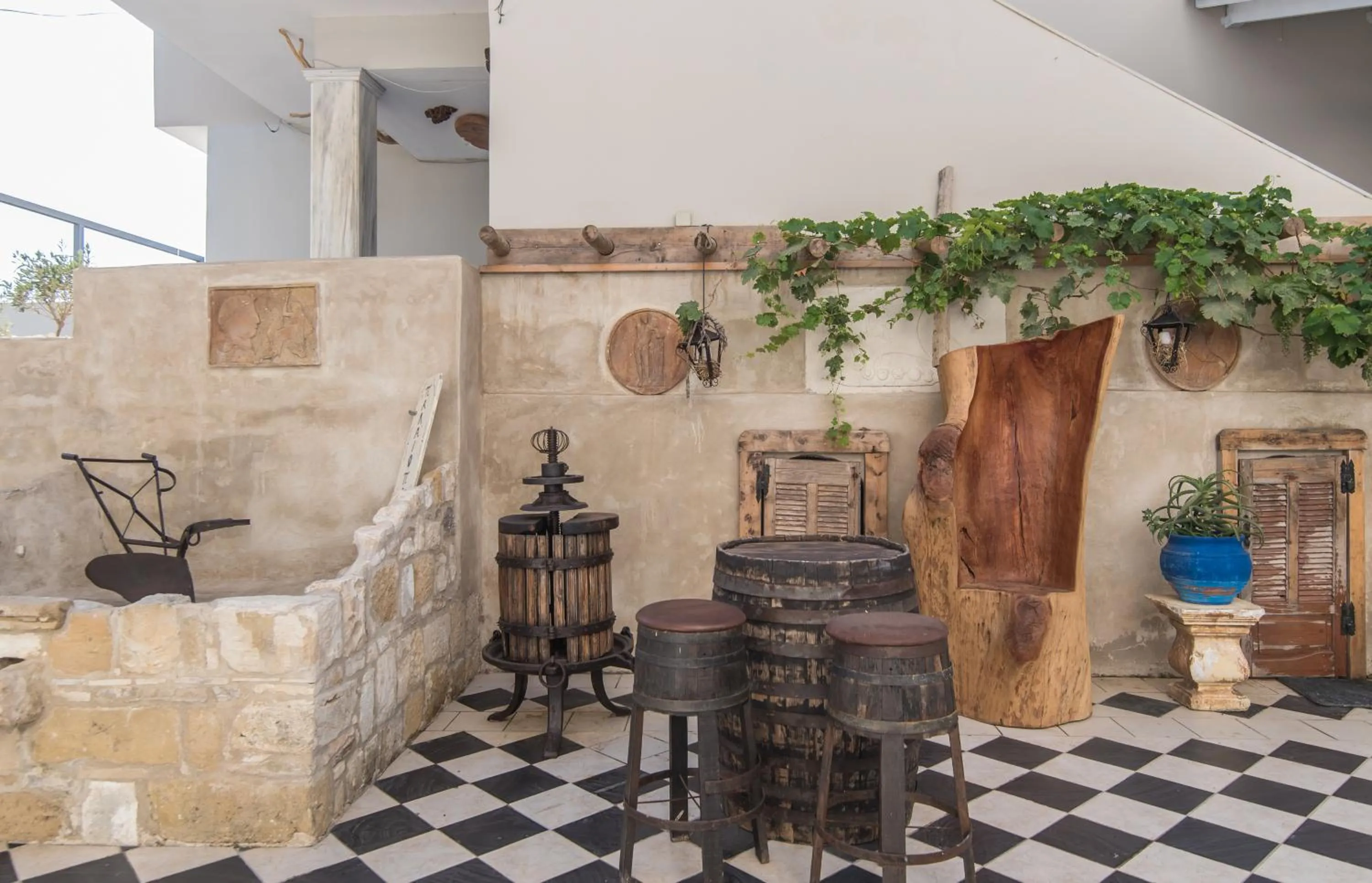 Patio in Iniohos Zante Hotel & Suites