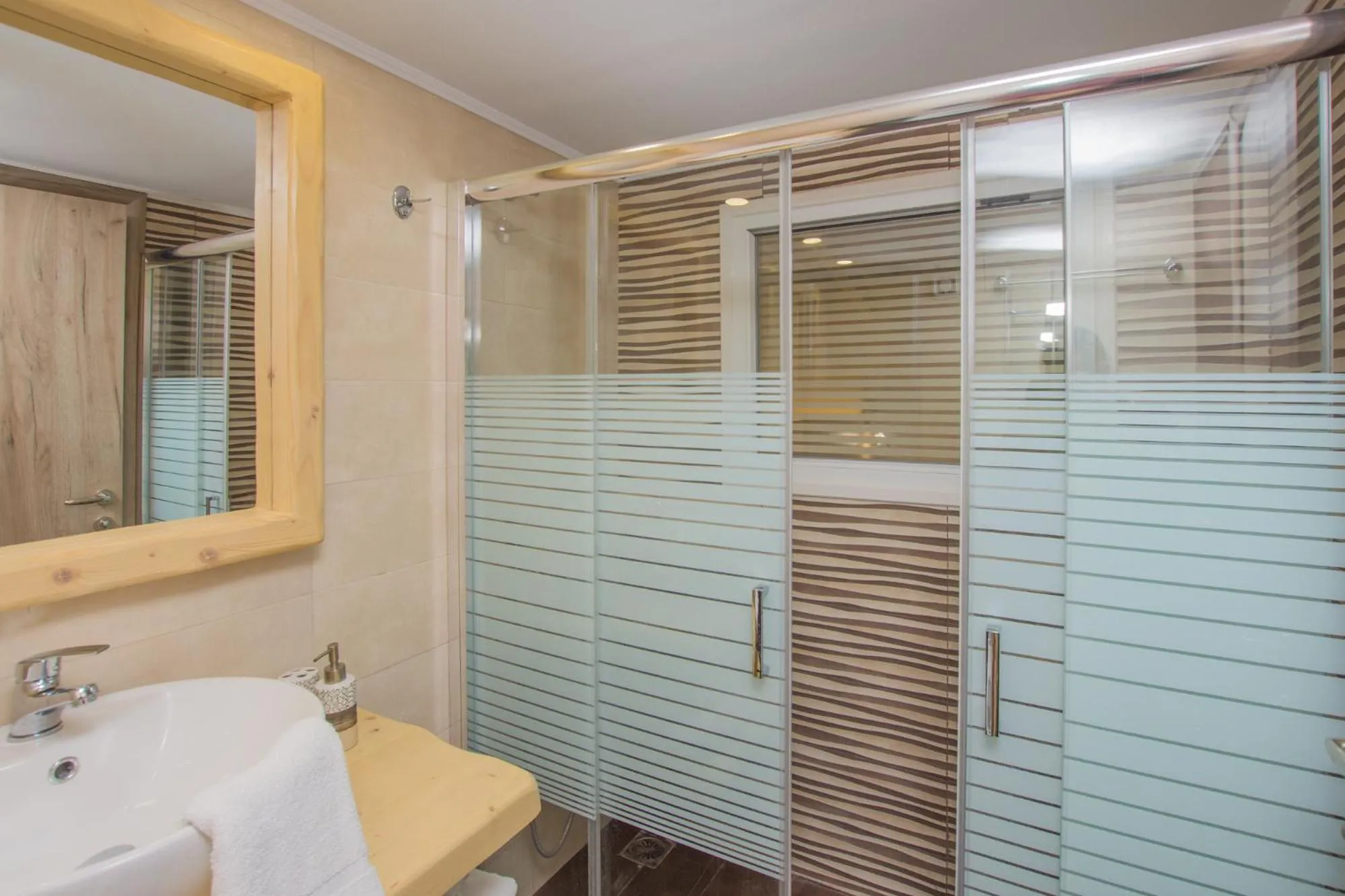 Bathroom in Iniohos Zante Hotel & Suites