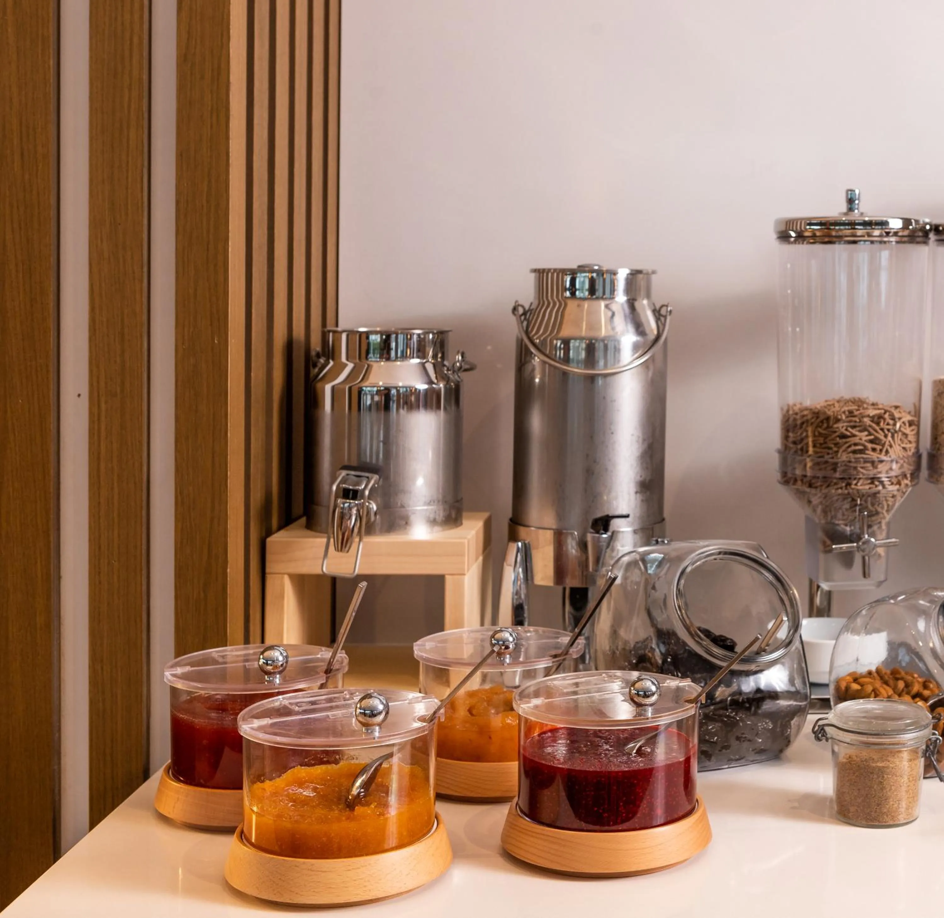 Buffet breakfast in Kos Divine Hotel & Suites