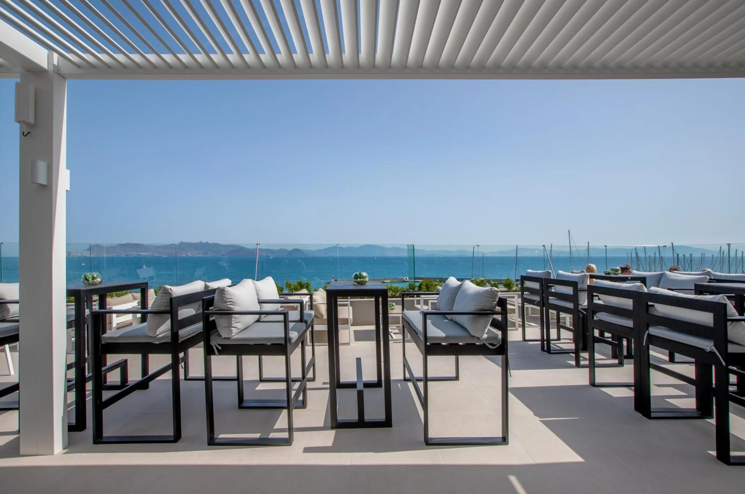 Restaurant/places to eat in Kos Divine Hotel & Suites