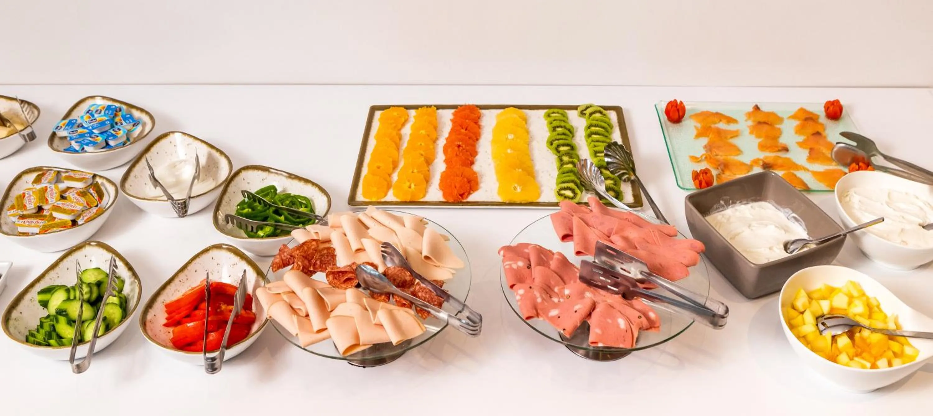 Buffet breakfast in Kos Divine Hotel & Suites