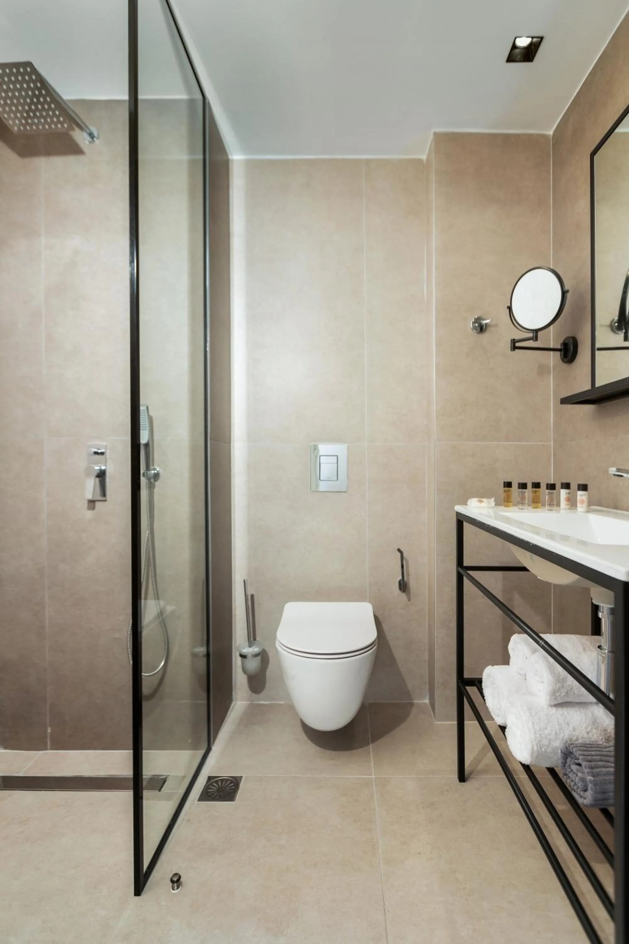 Bathroom in Kos Divine Hotel & Suites