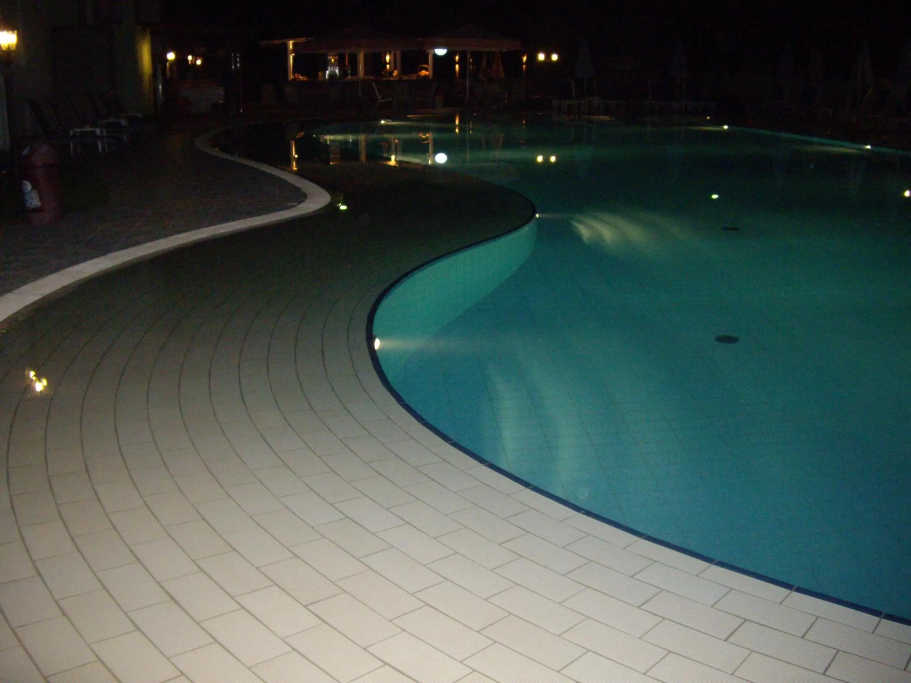 Night in Ninos On The Beach Hotel