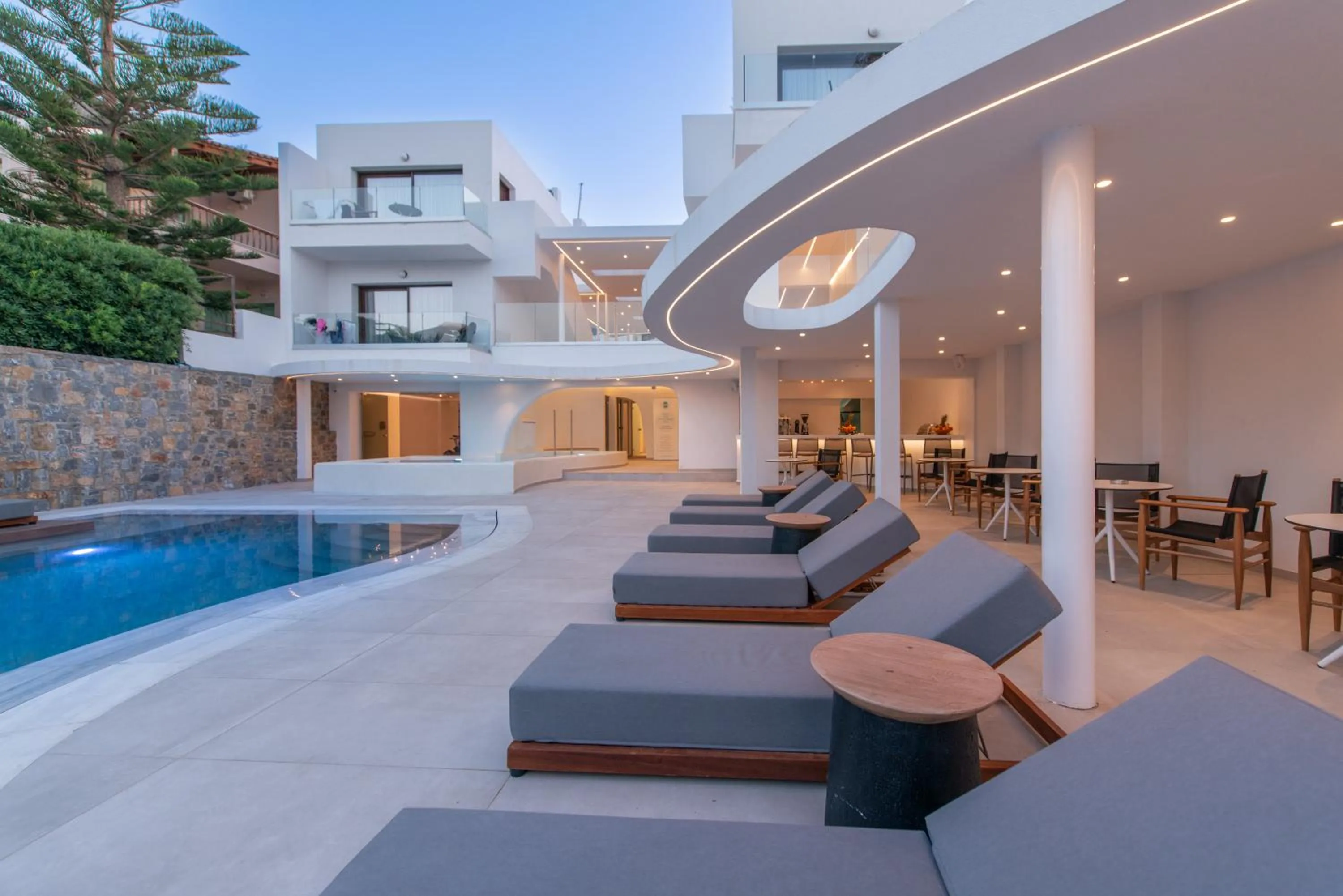 Property building, Swimming Pool in Bita Hubs