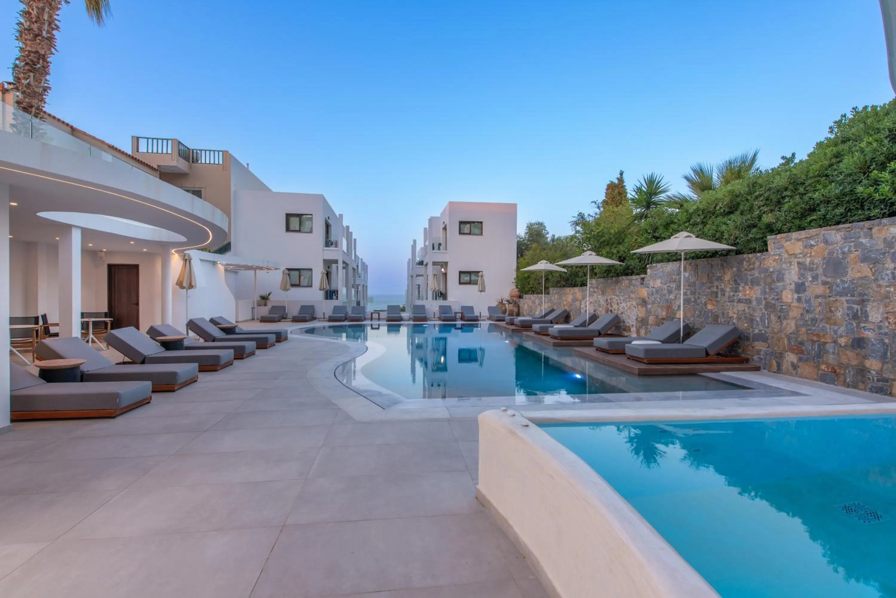 Property building, Swimming Pool in Bita Hubs