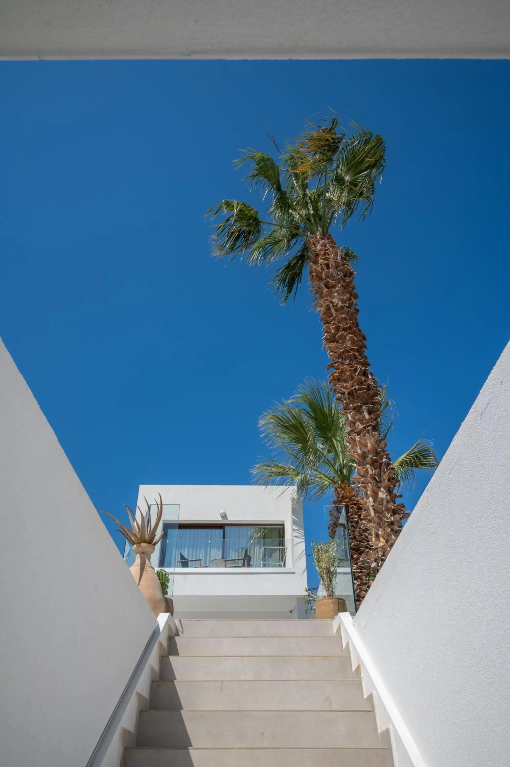 Property building in Bita Hubs