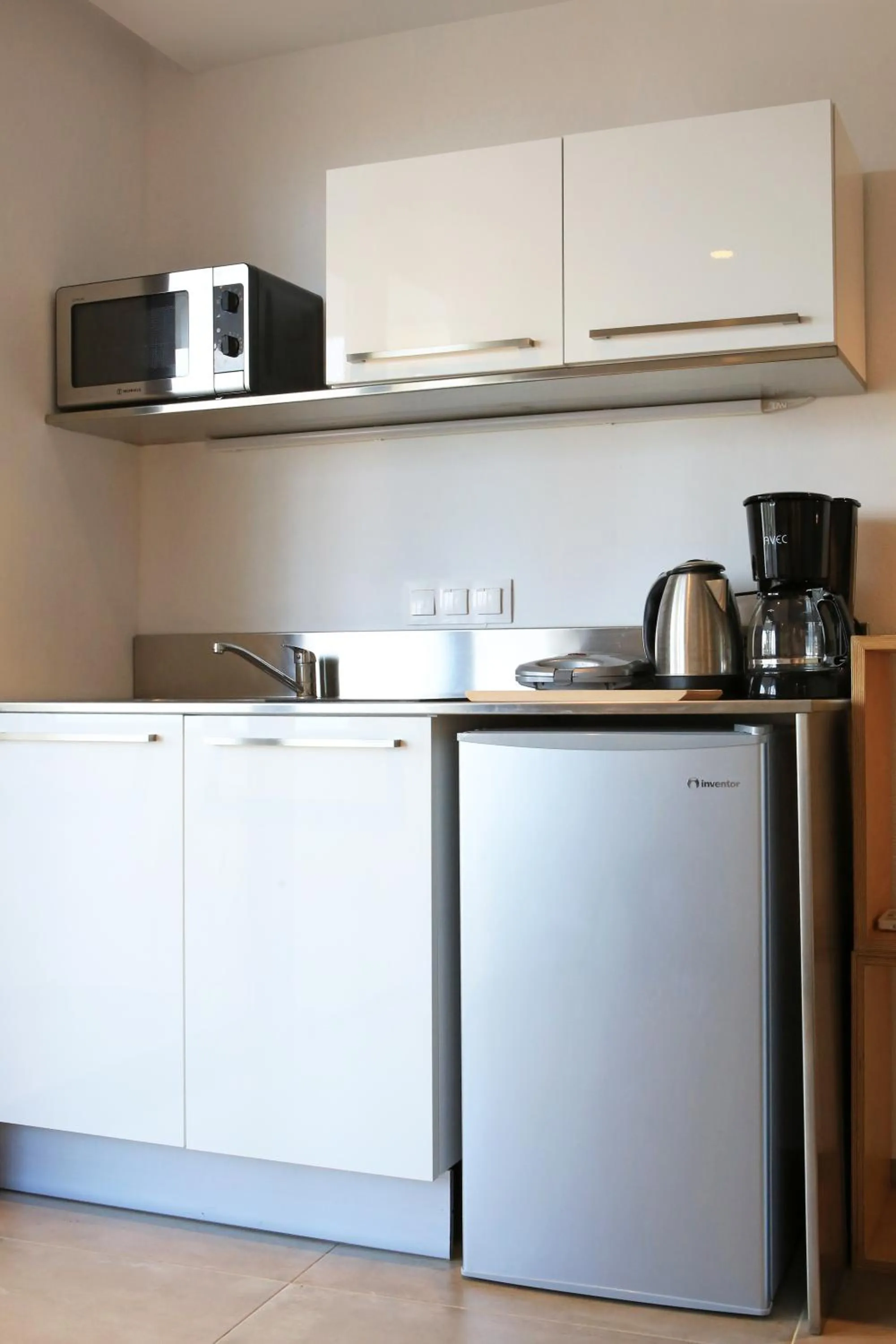 Coffee/tea facilities, Kitchen/Kitchenette in Bita Hubs