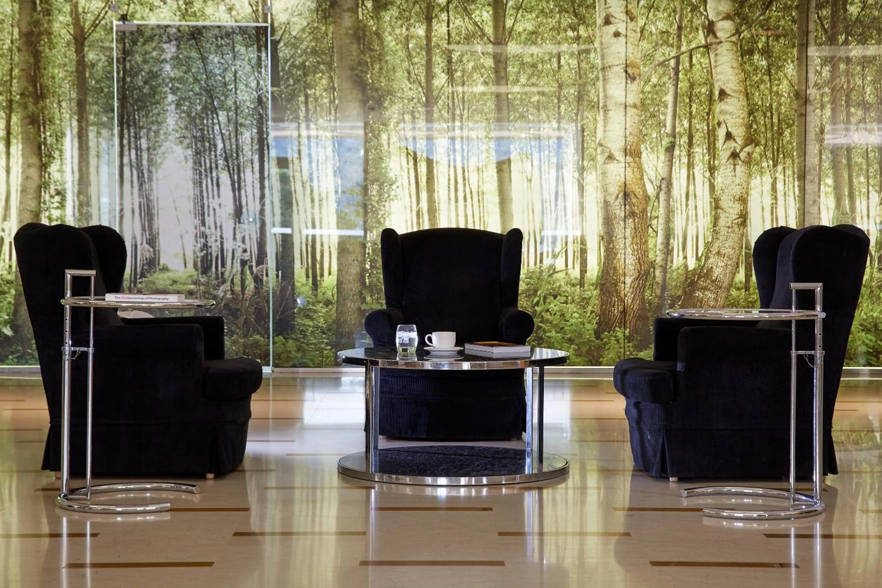 Communal lounge/ TV room in Lucy Hotel