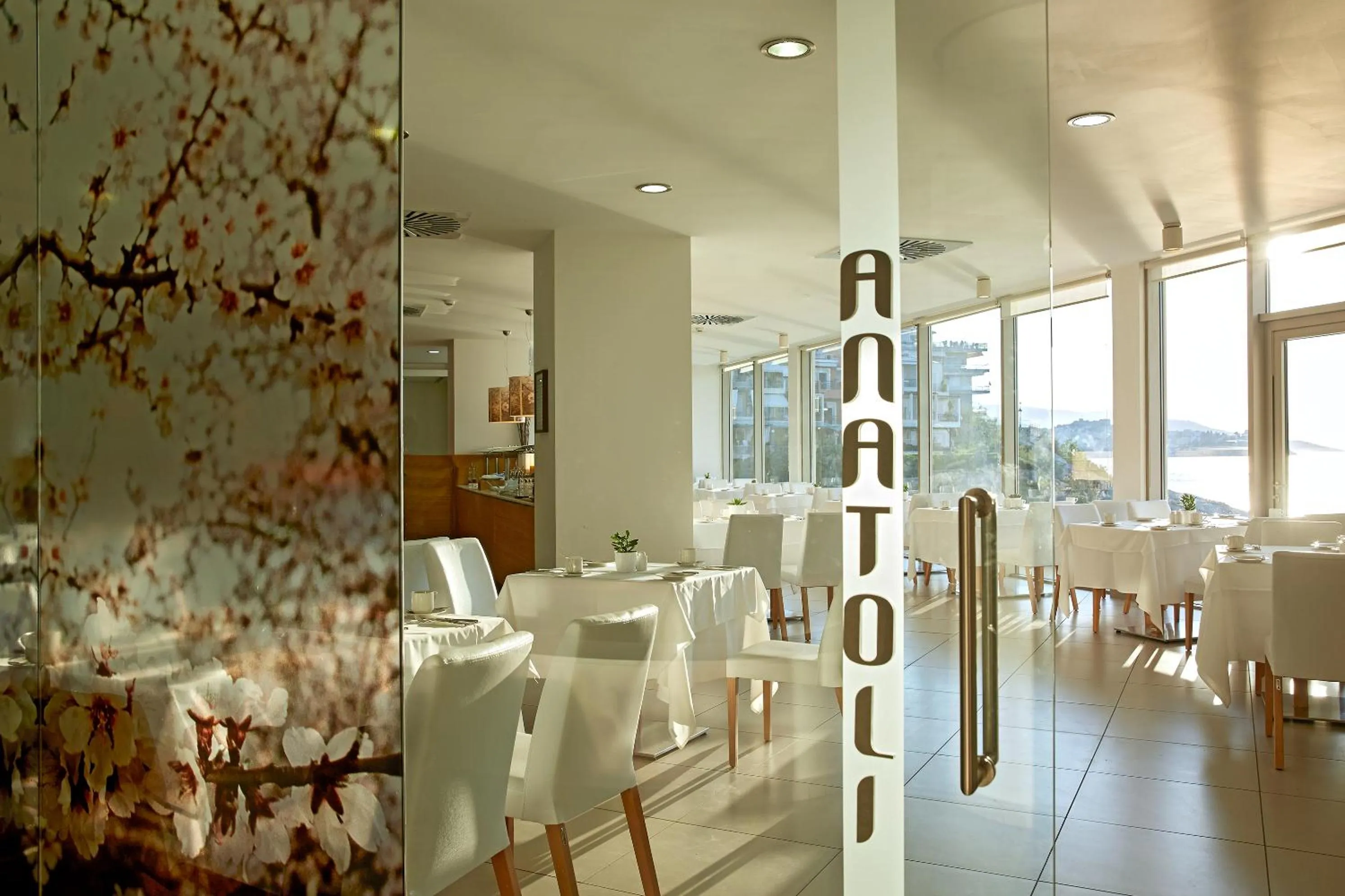 Buffet breakfast in Lucy Hotel