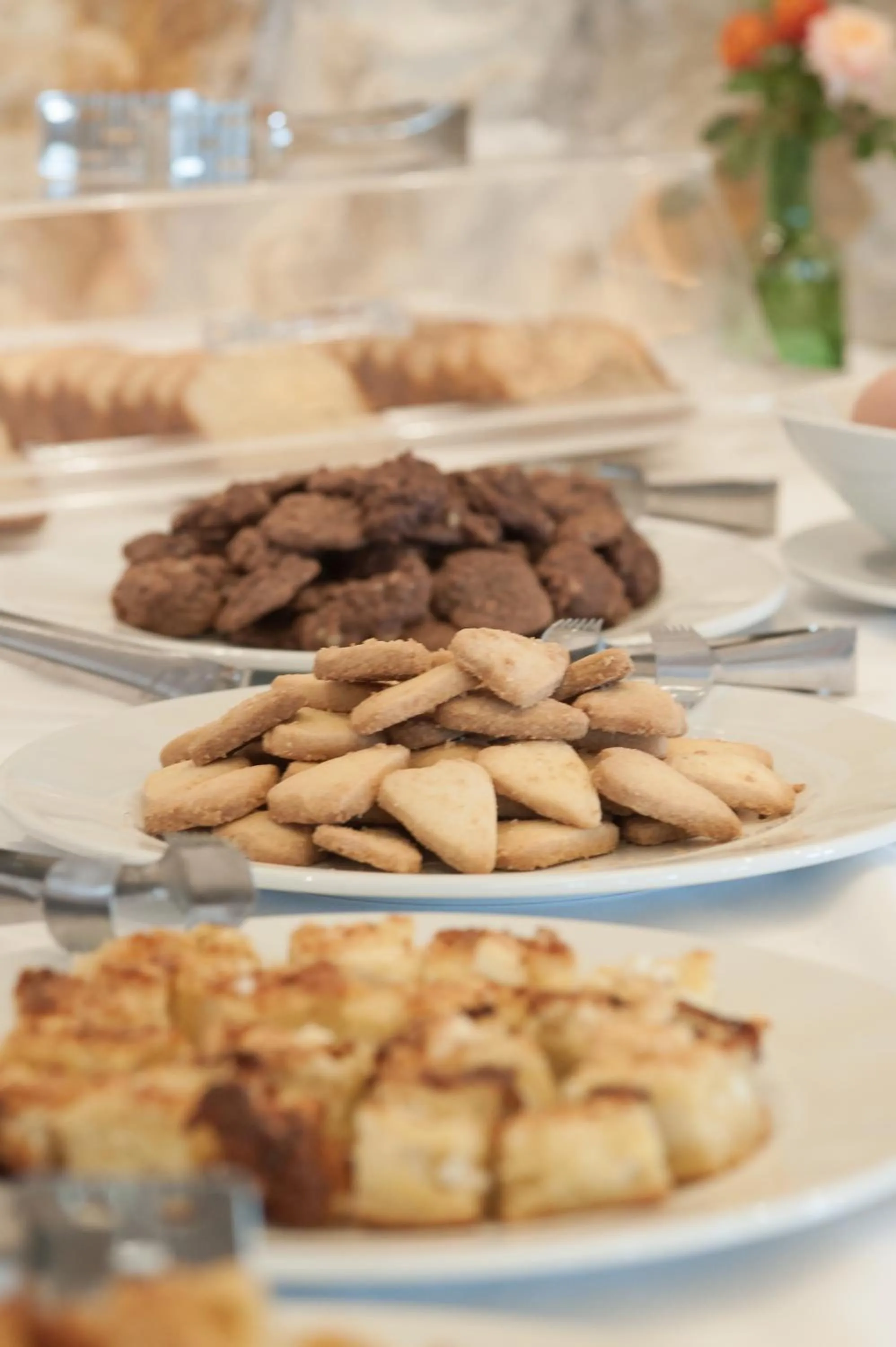 Restaurant/places to eat in Perivoli Country Hotel & Retreat