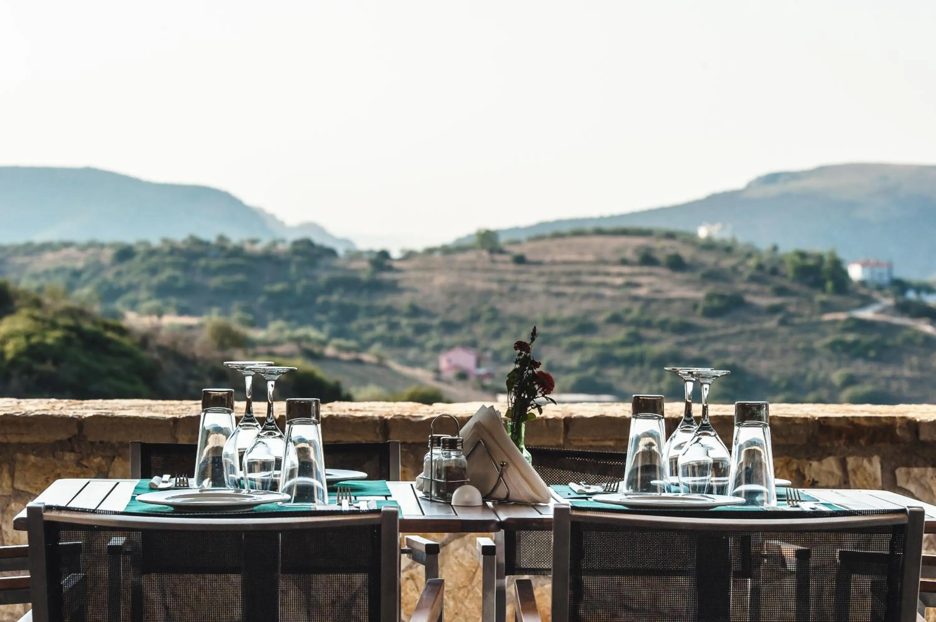 Restaurant/places to eat in Perivoli Country Hotel & Retreat