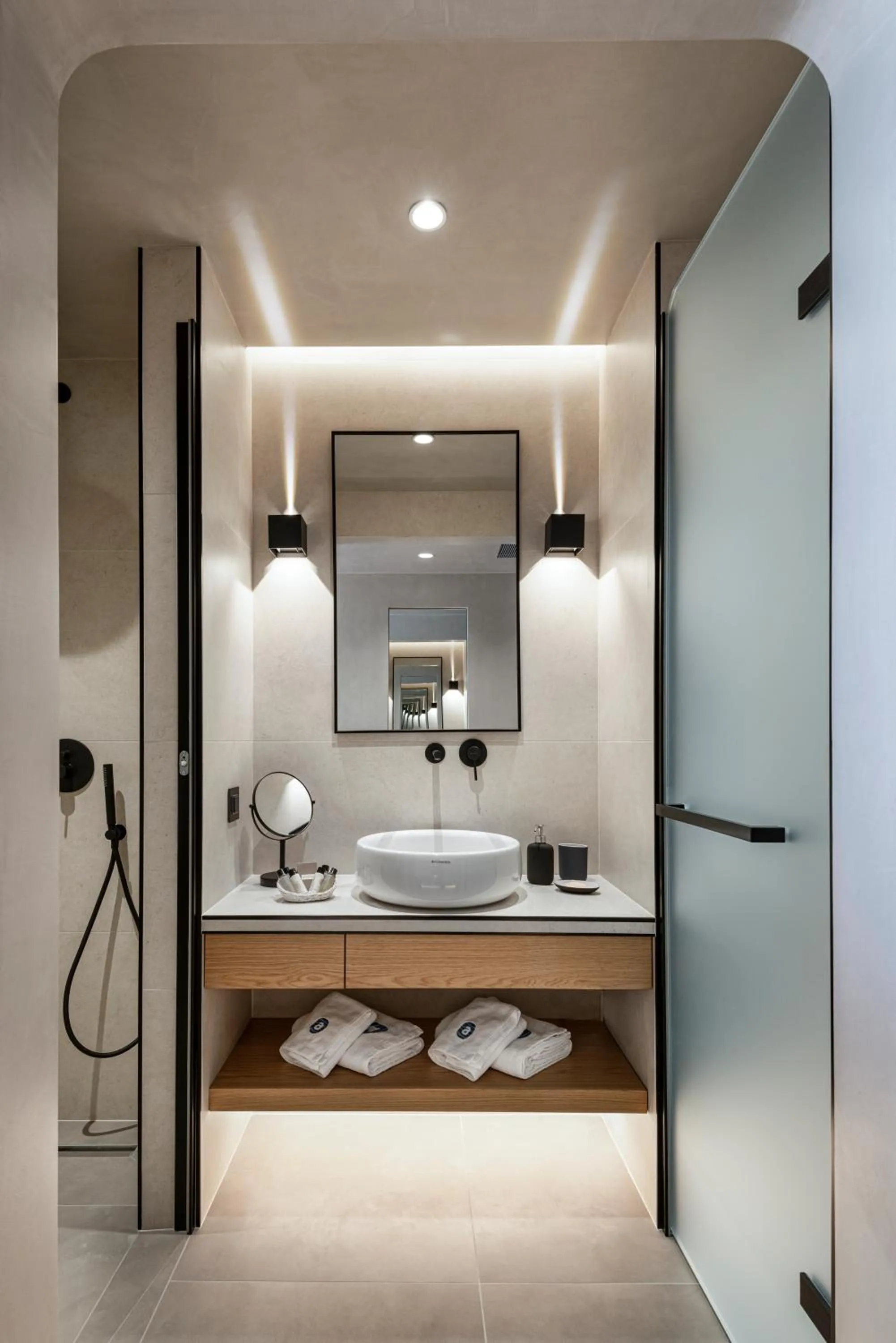 Bathroom in Antigoni Seaside Resort