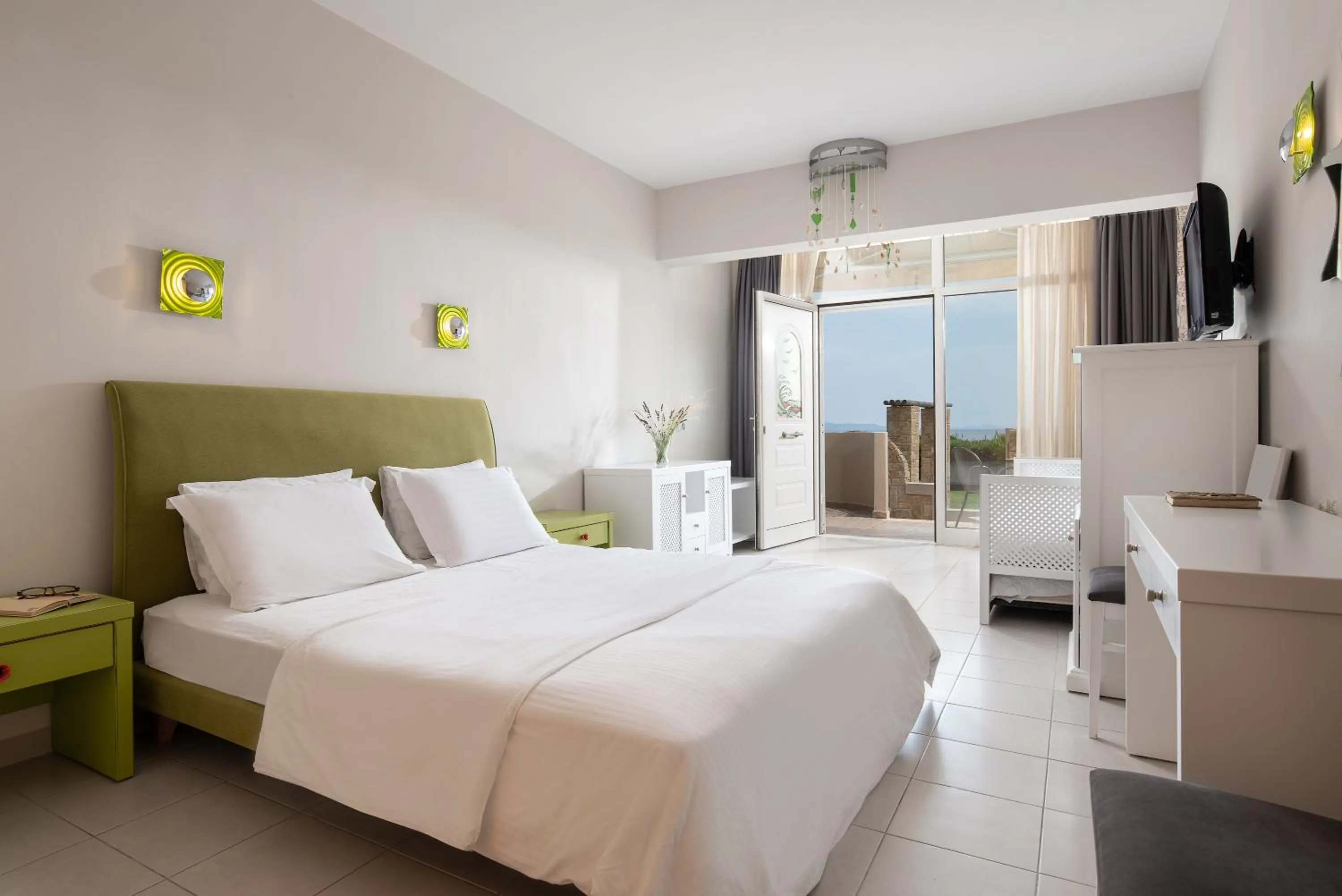 Bedroom, Bed in Antigoni Seaside Resort