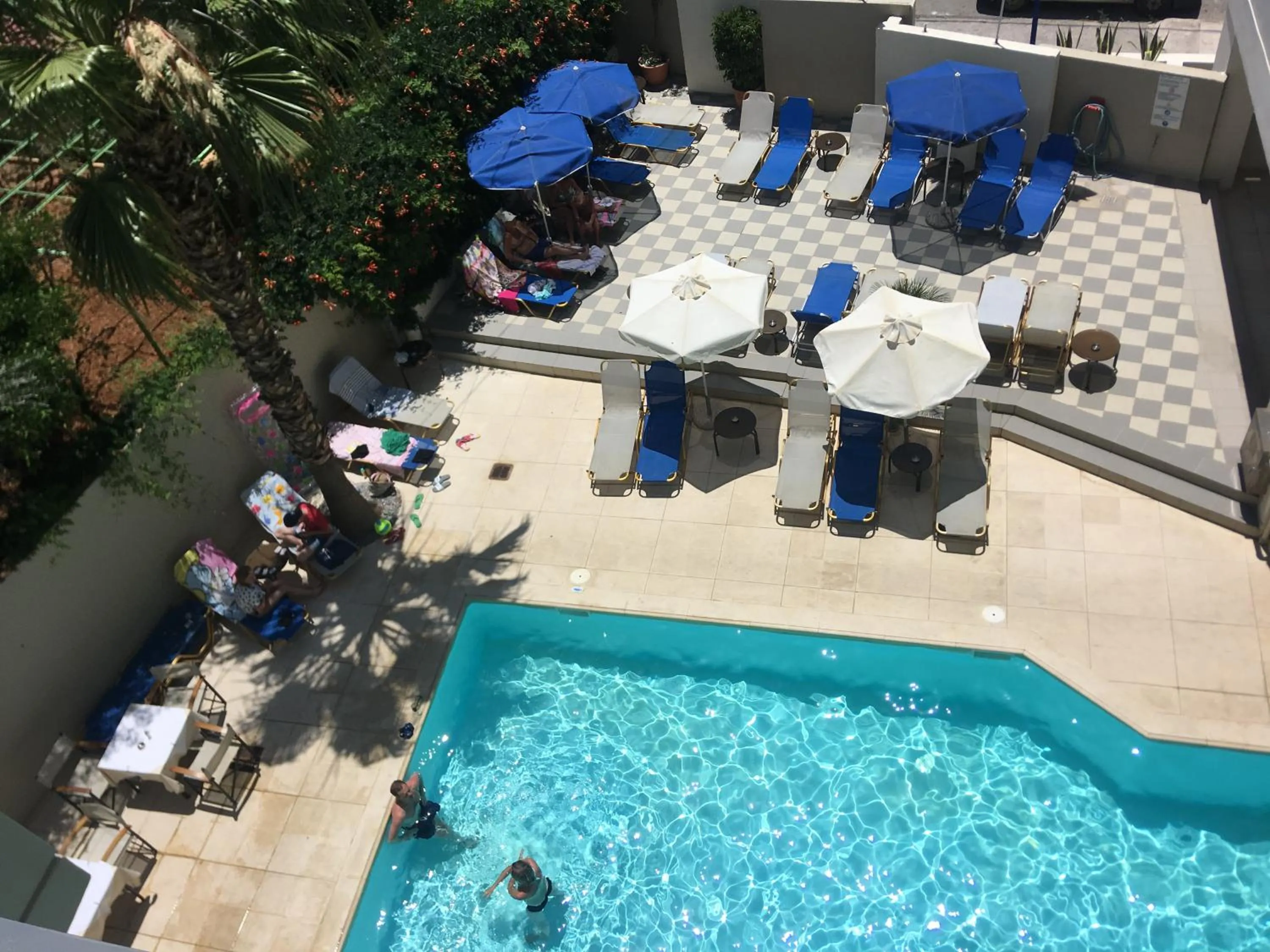 Jason Hotel Apartments