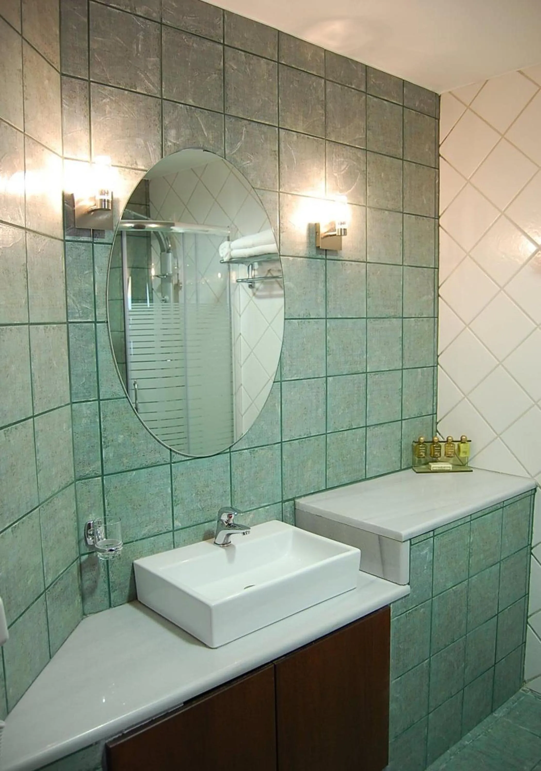 Shower in Hotel Pelion Resort